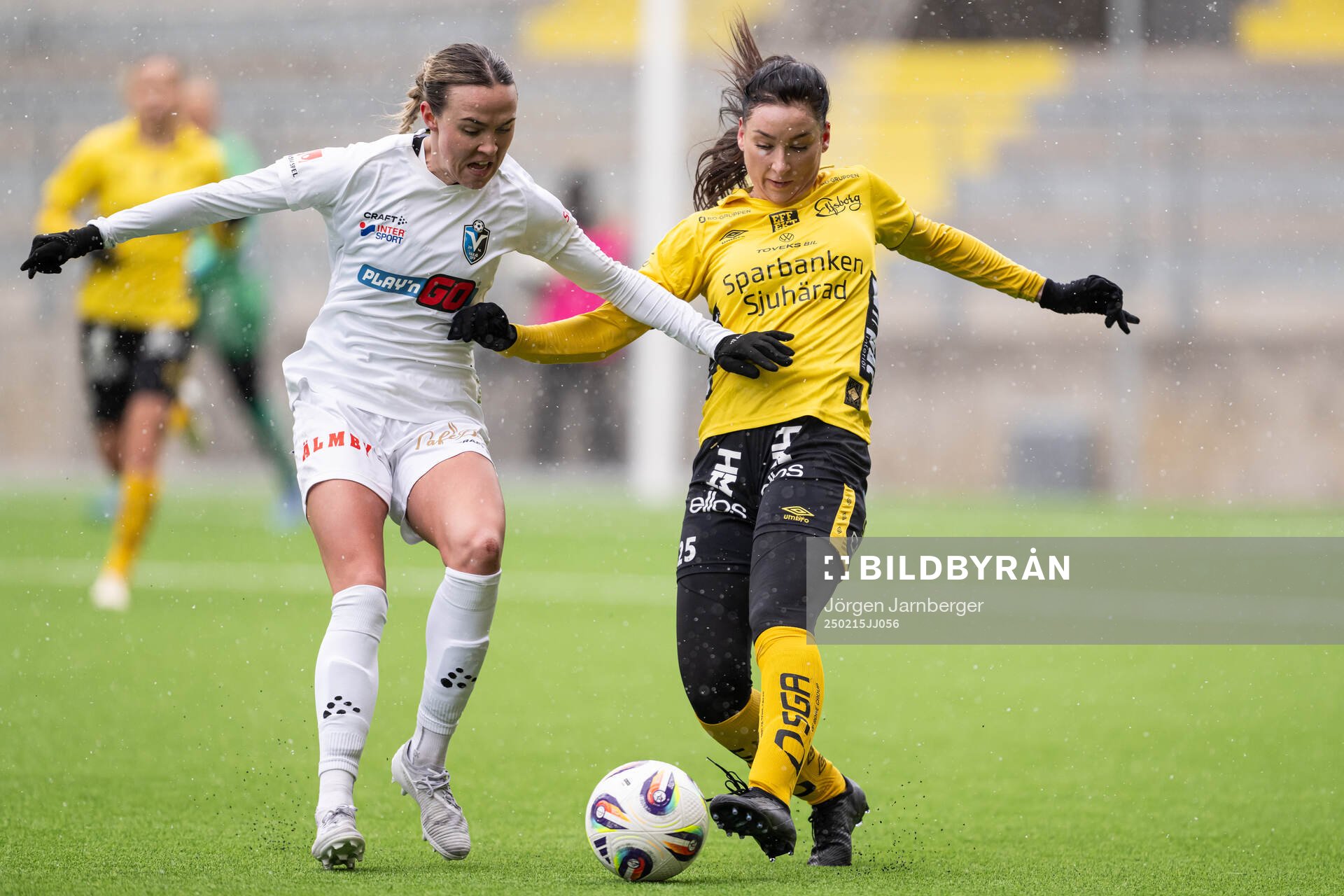Växjö DFFs Larkin Russel och Elfsborgs Izabella Bergström