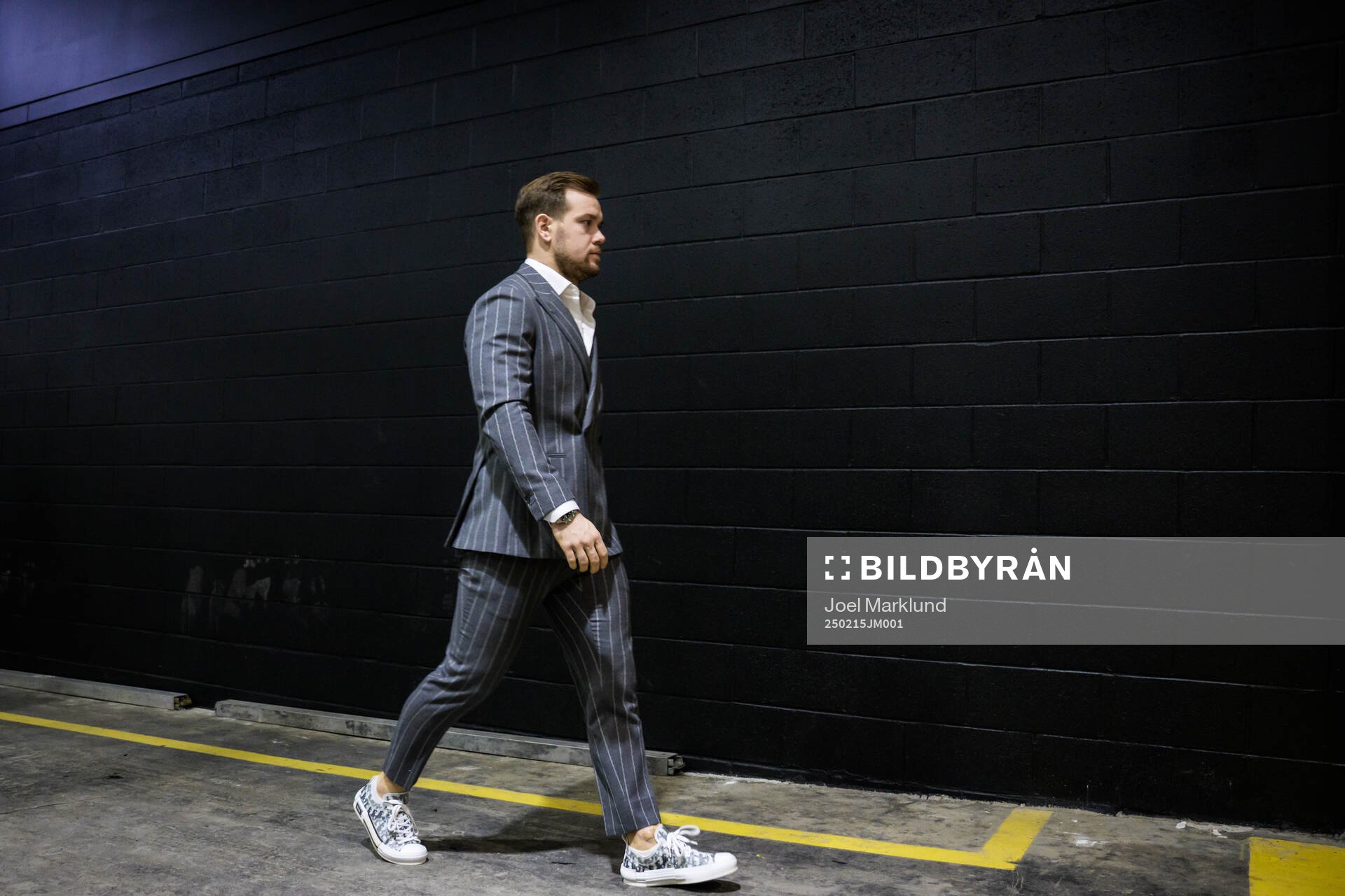 Viktor Arvidsson of Sweden arrives to the arena for the