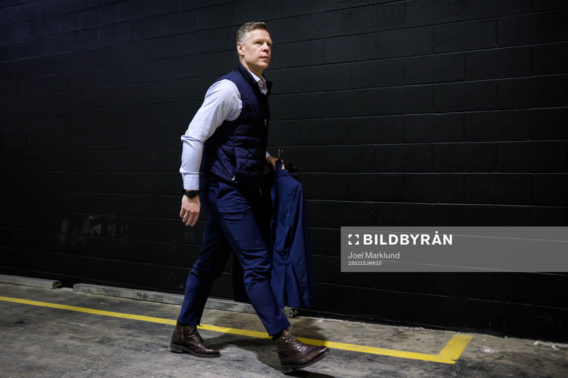 Assistant coach Nicklas Rahm of Sweden arrives to the arena
