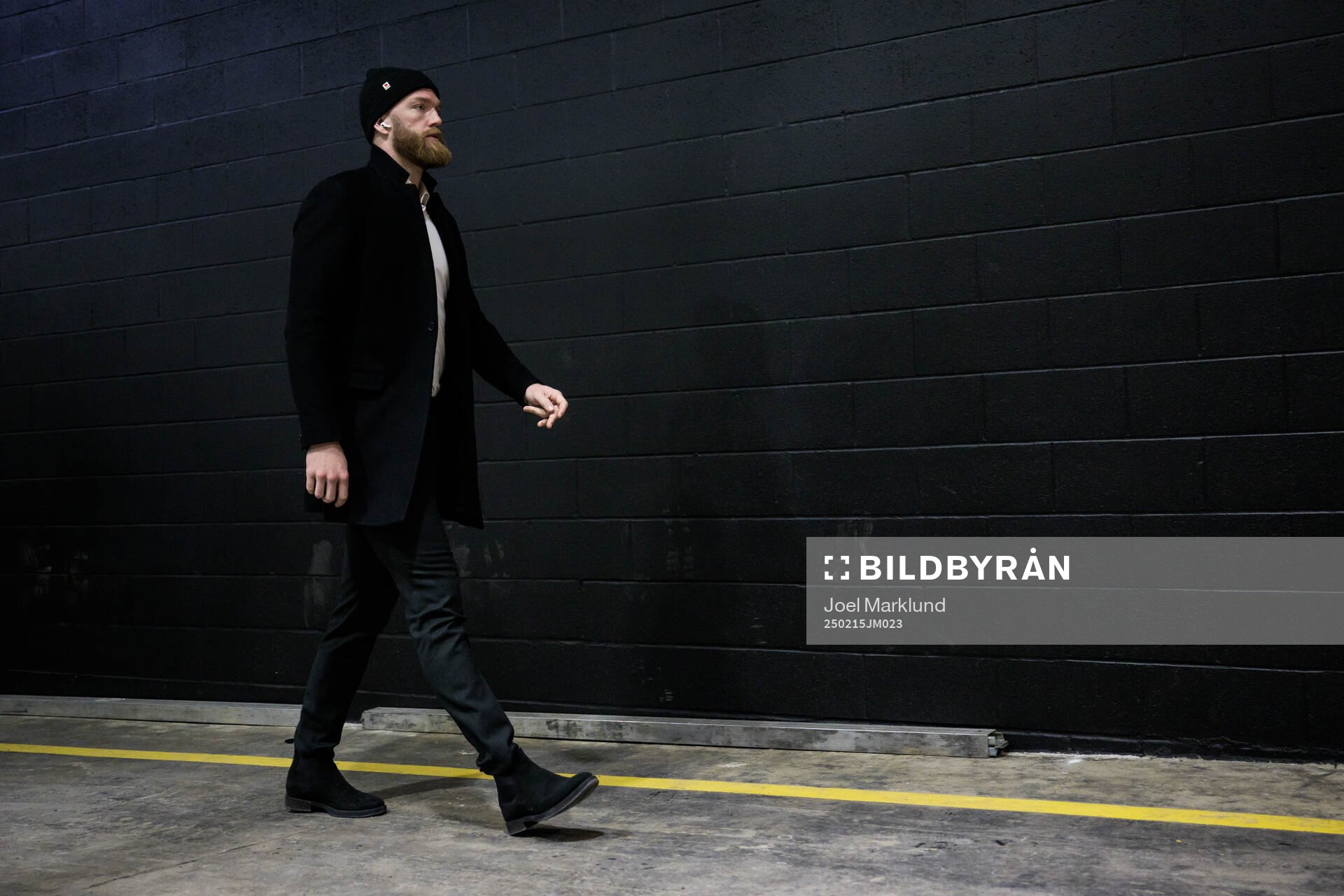 Mattias Ekholm of Sweden arrives to the arena for the Four