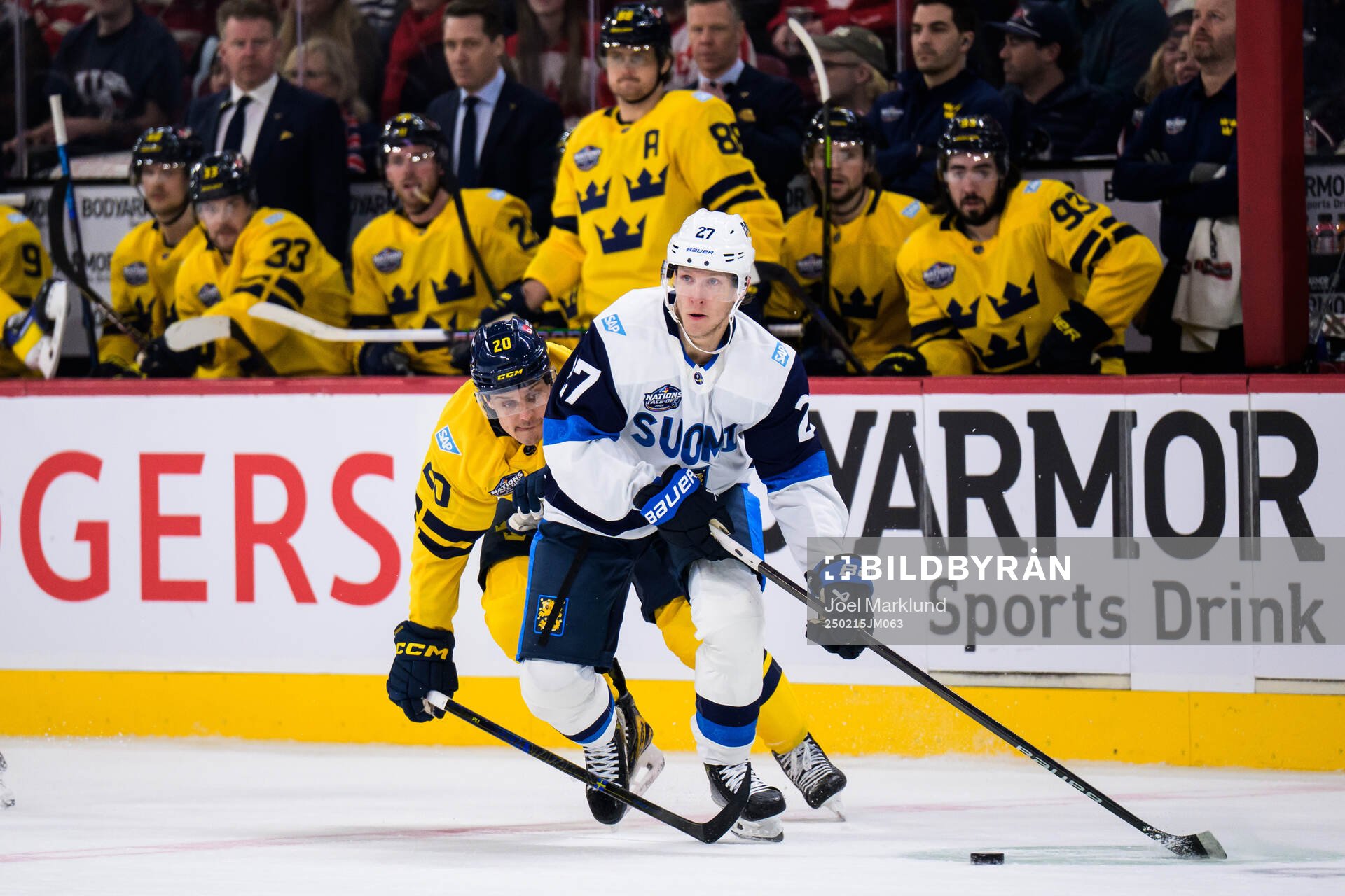 Joel Eriksson Ek of Sweden and Eetu Luostarinen of Finland