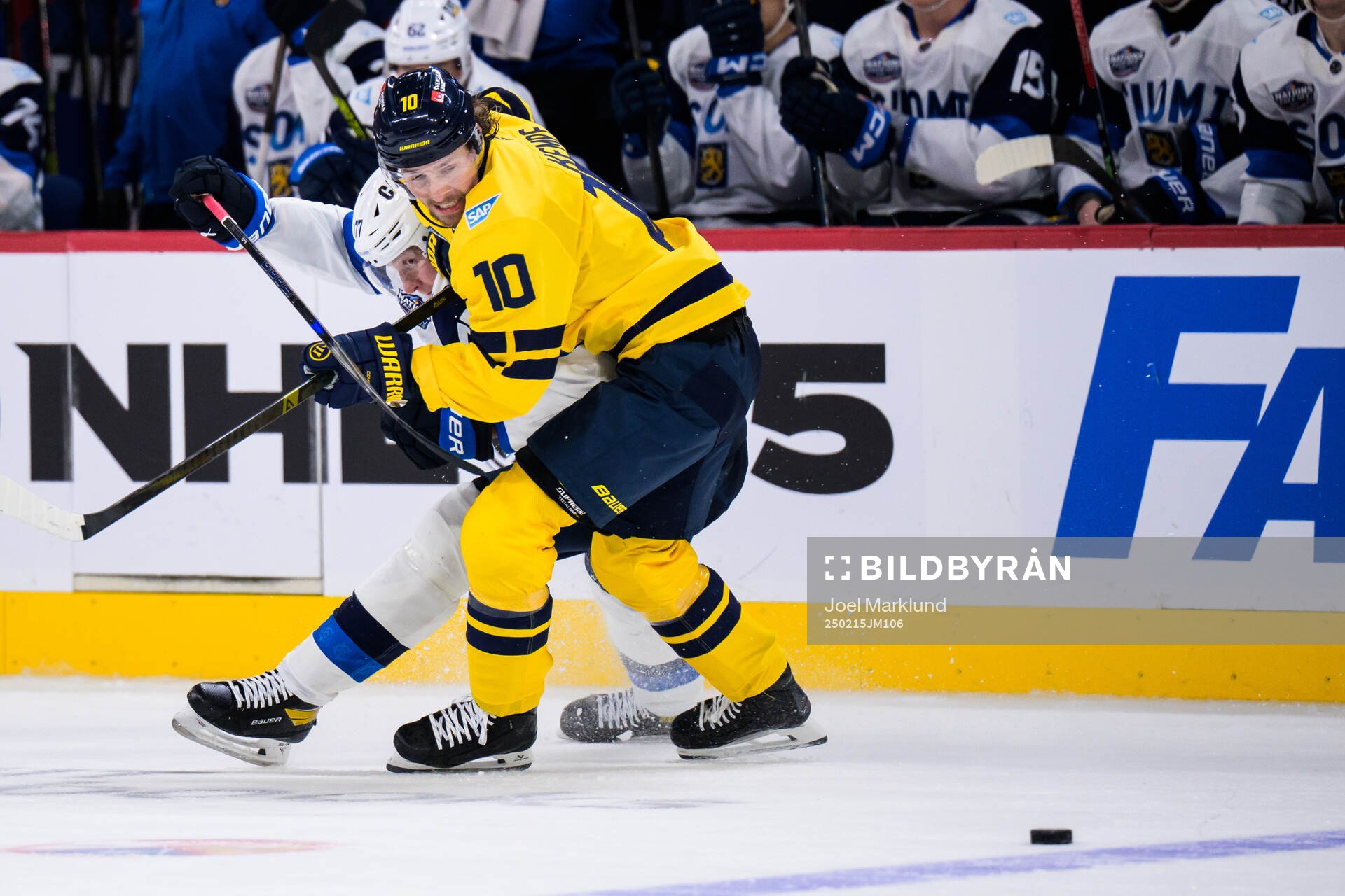 Niko Mikkola of Finland and Adrian Kempe of Sweden