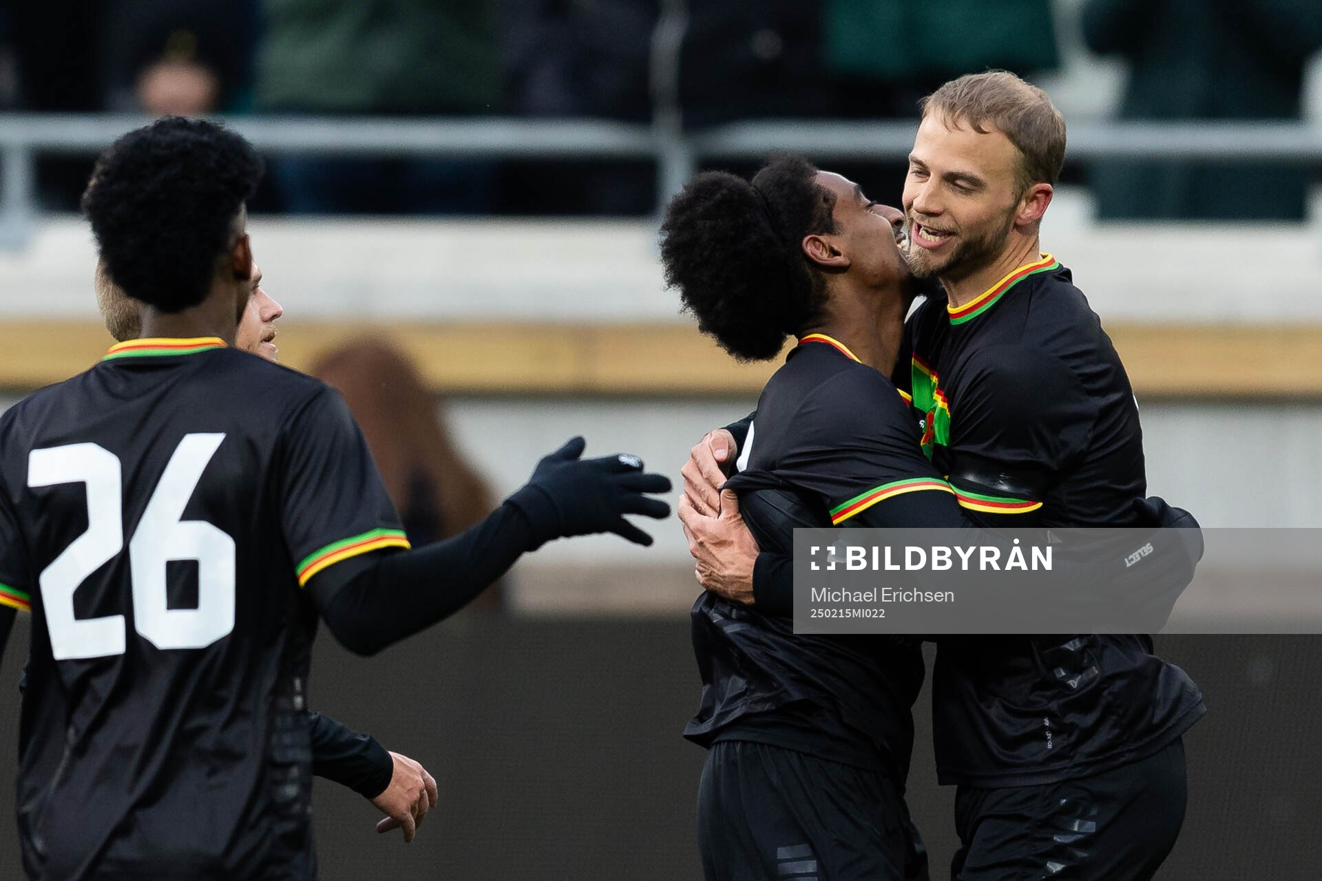 GAIS Gustav Lundgren jublar efter 1-0 ihop med Harun Ibrahim under fotbollsmatchen i Svenska Cupen mellan GAIS och Örebro den 15 februari 2025 i Göteborg.