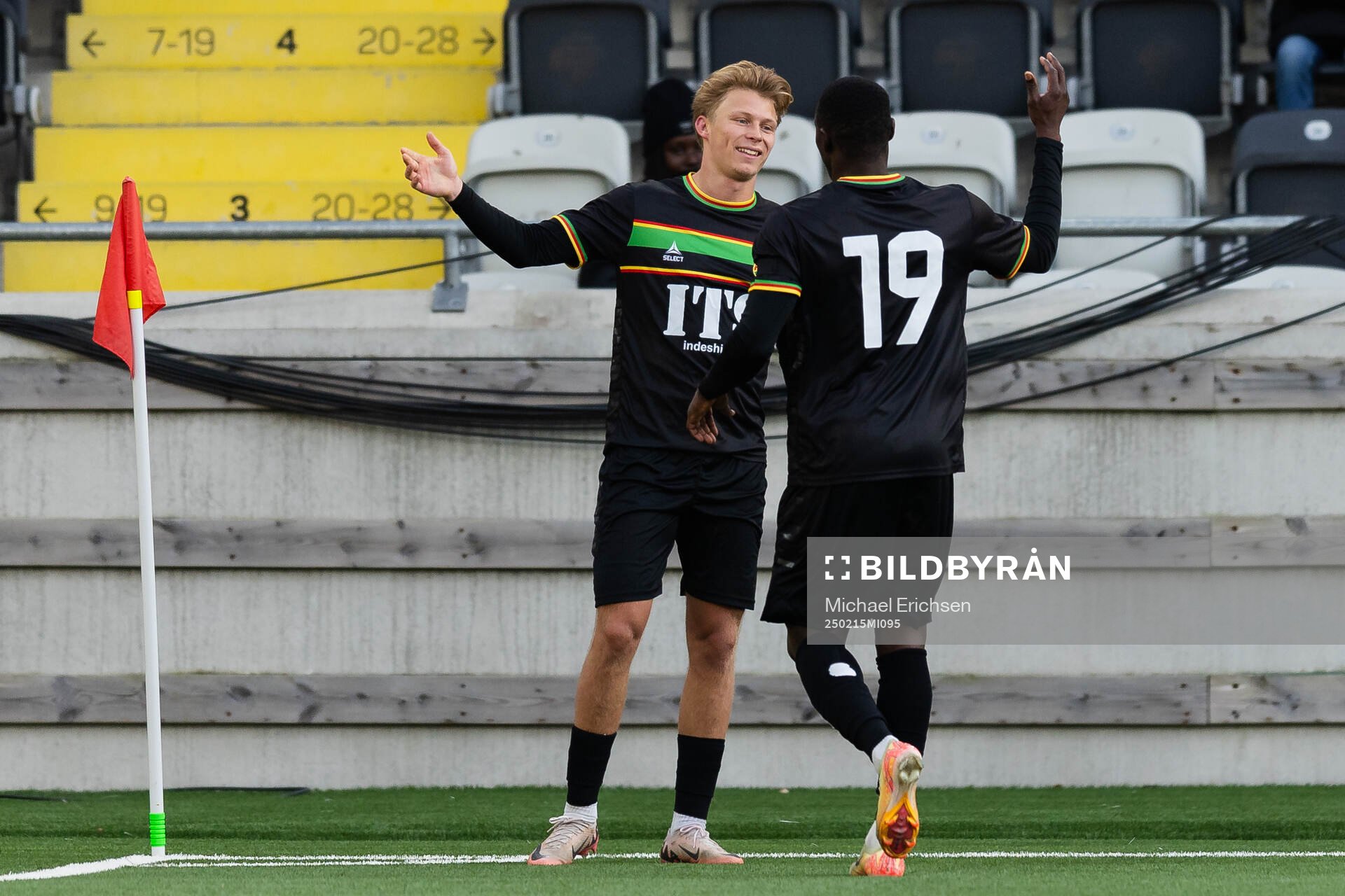 GAIS Rasmus Niklasson Petrovic jublar
