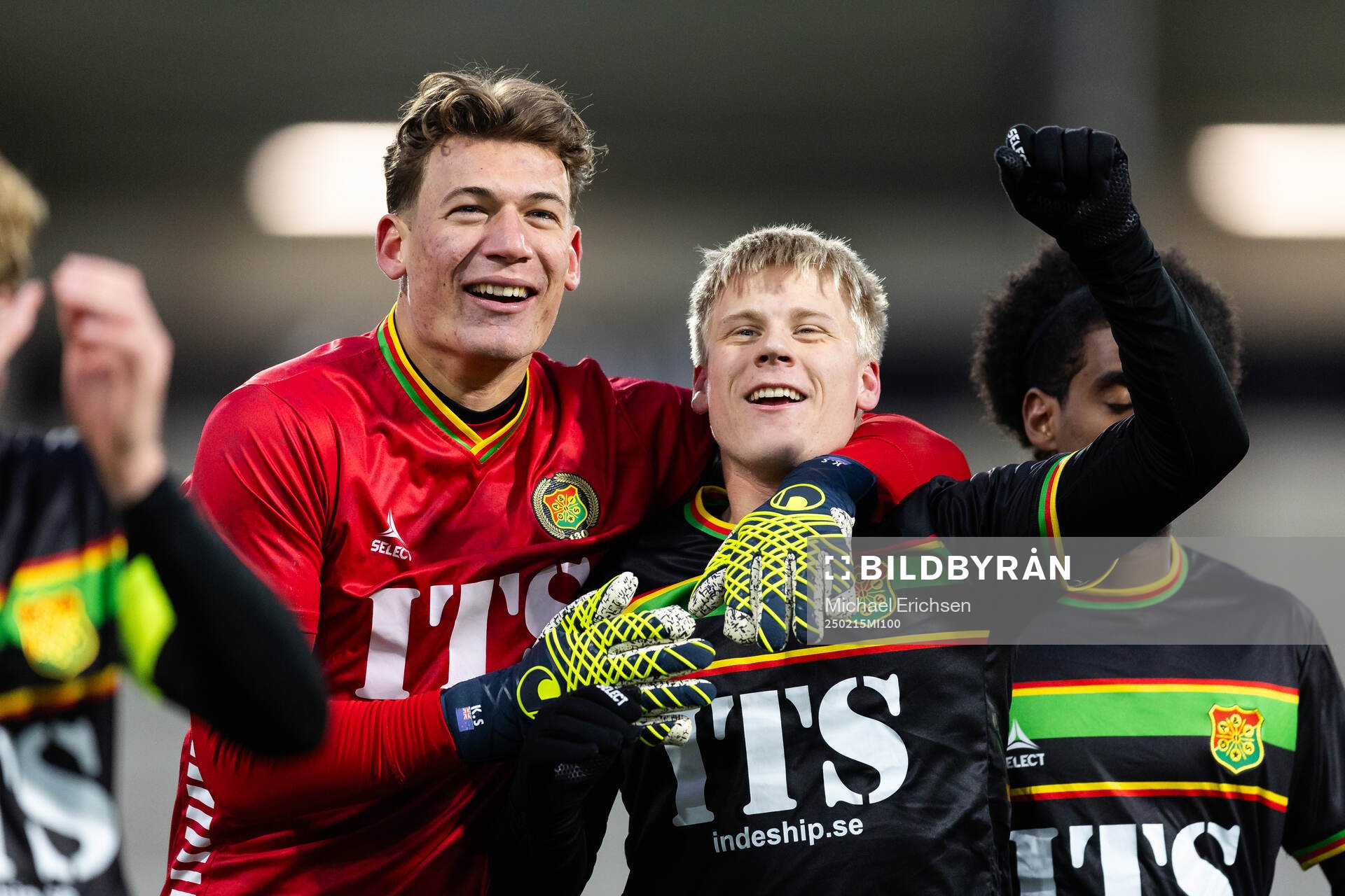 GAIS målvakt Kees Sims och Robert Frosti Þorkelsson