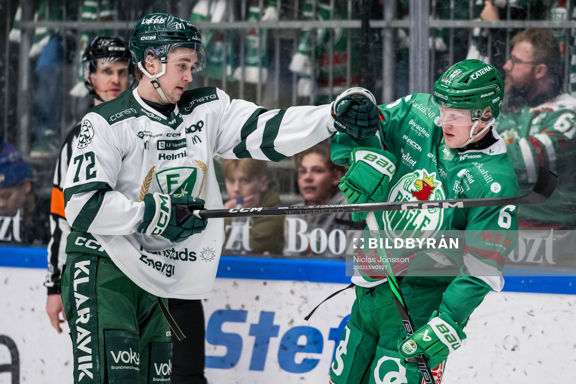 Färjestads Per Åslund och Rögles Marwin Jarbsjö