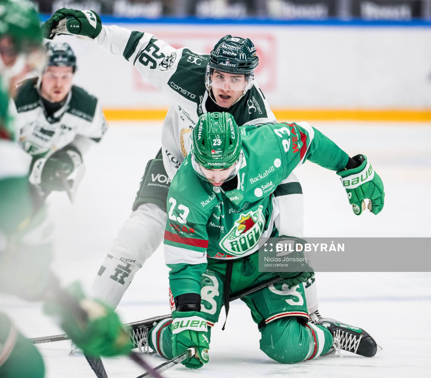 Färjestads Joel Nyström och Rögles Josh Dickinson