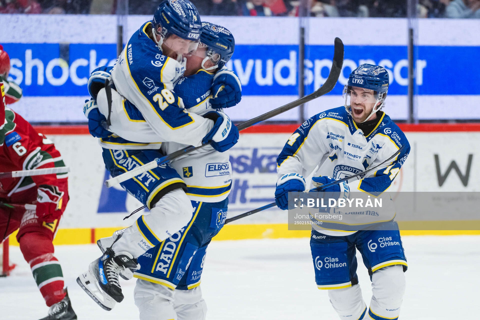 Leksands spelare jublar