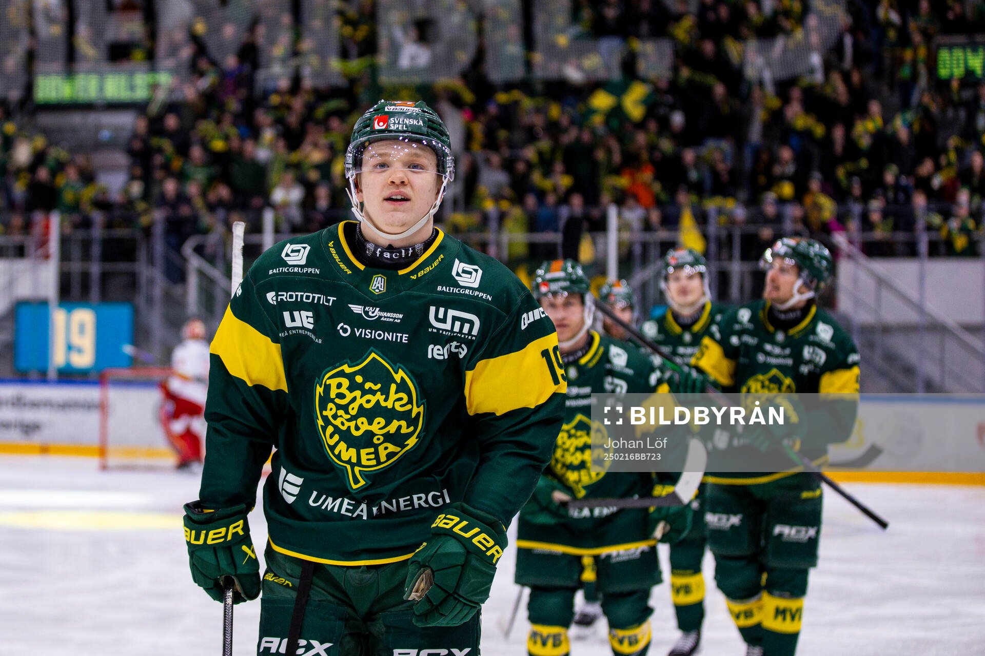 Björklövens Liam Dower Nilsson jublar