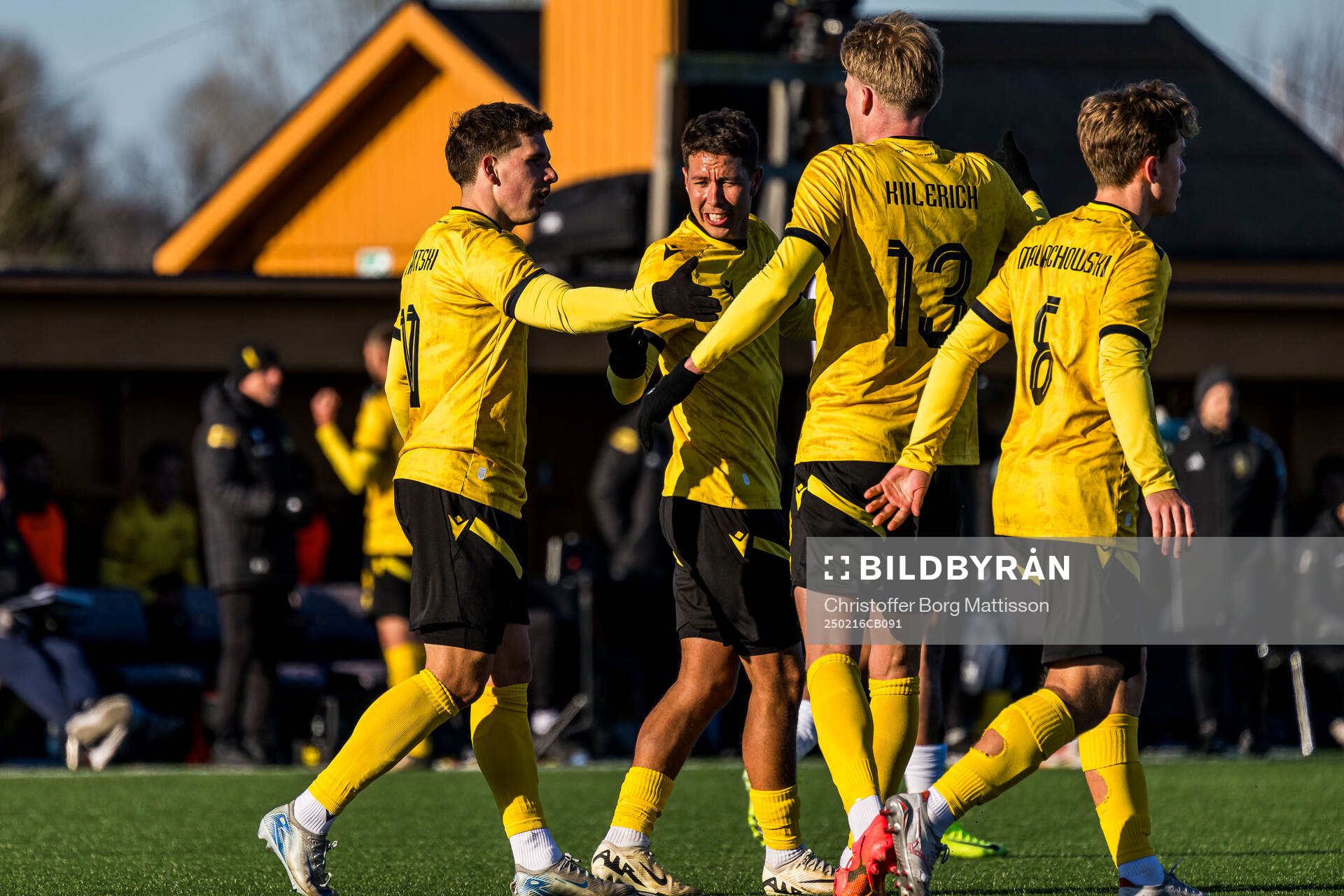 Mjällbys Timo Stavitski jublar
