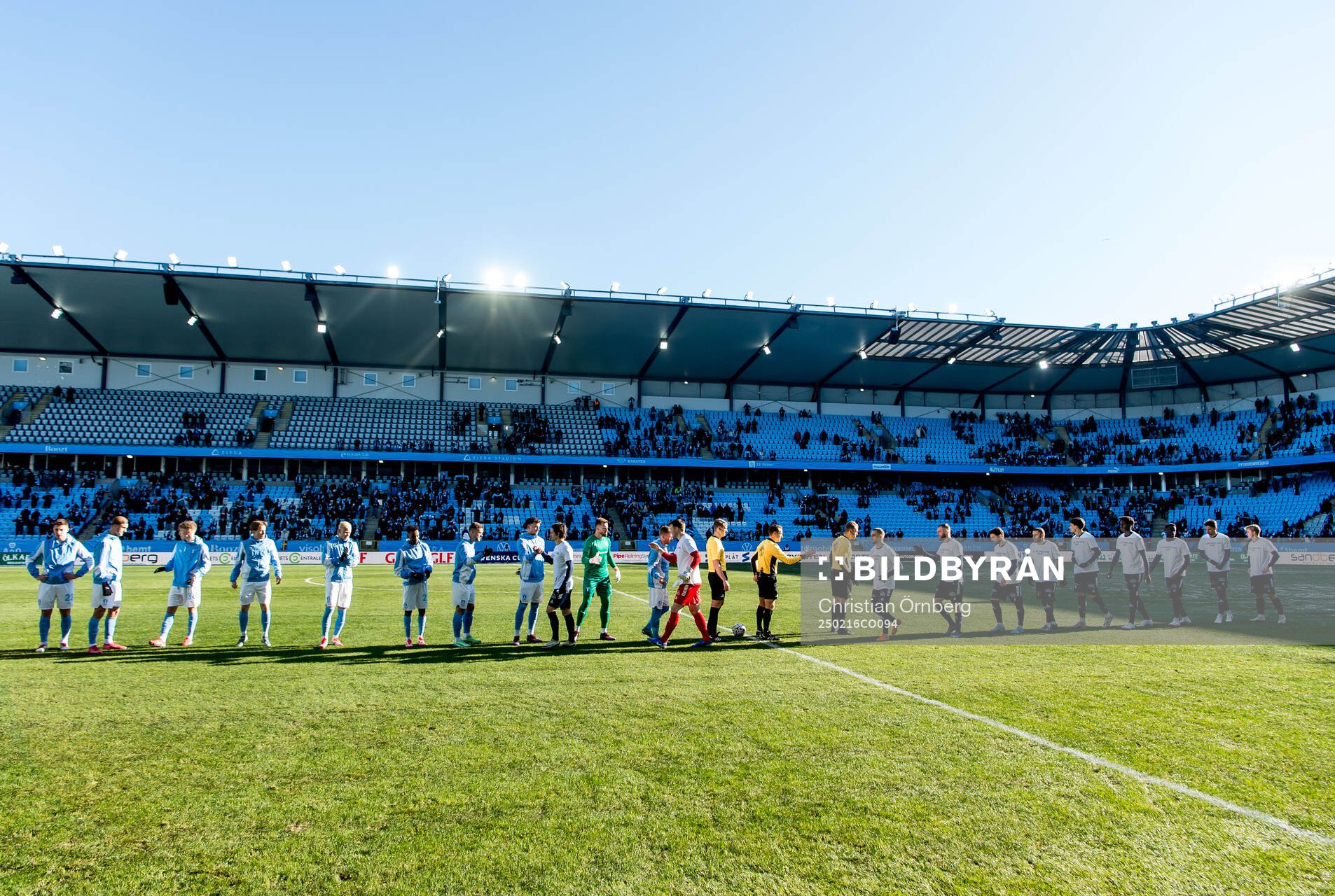 Lagen ställer upp