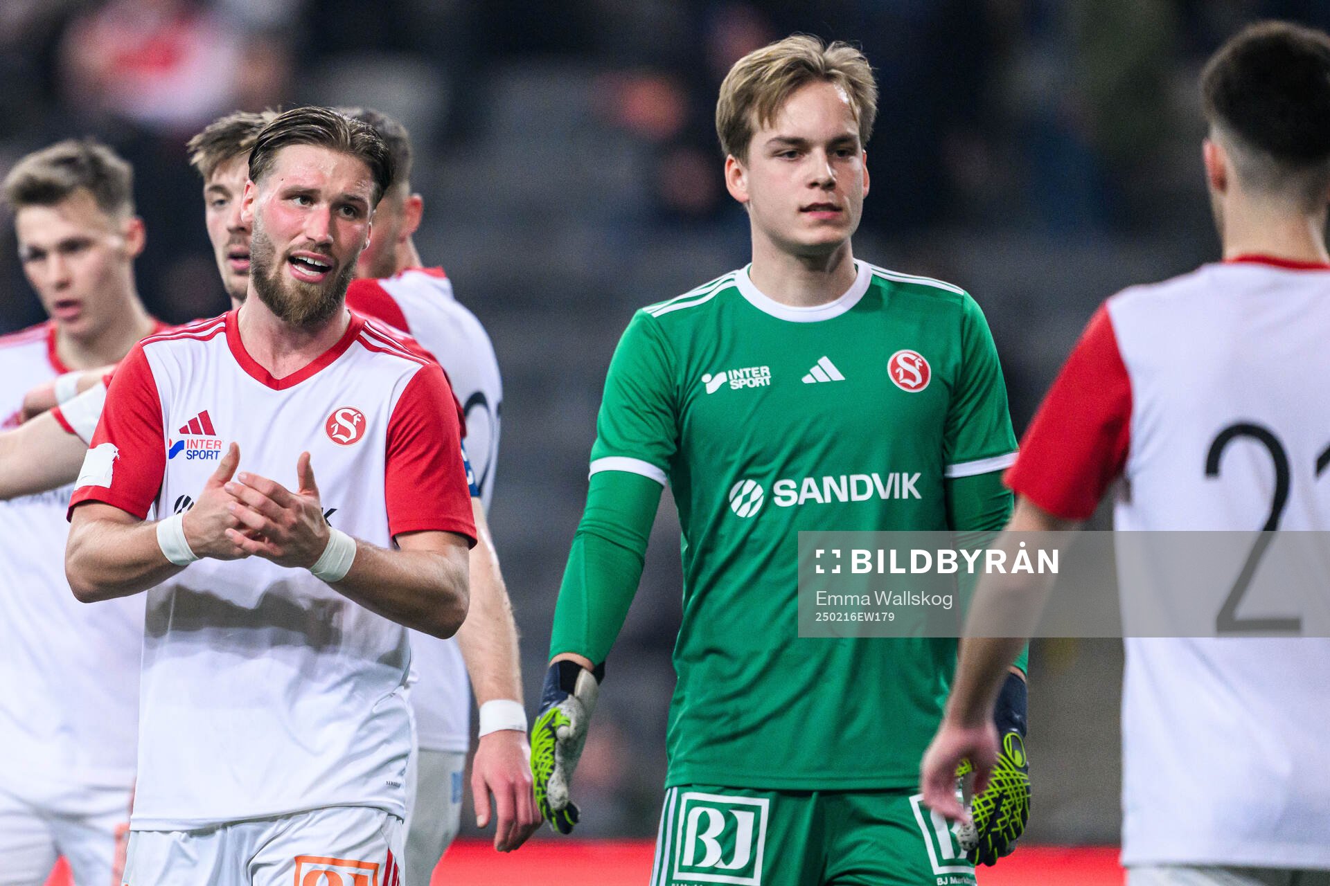 Sandvikens IFs Kasper Harletun och målvakt Hannes Sveijer