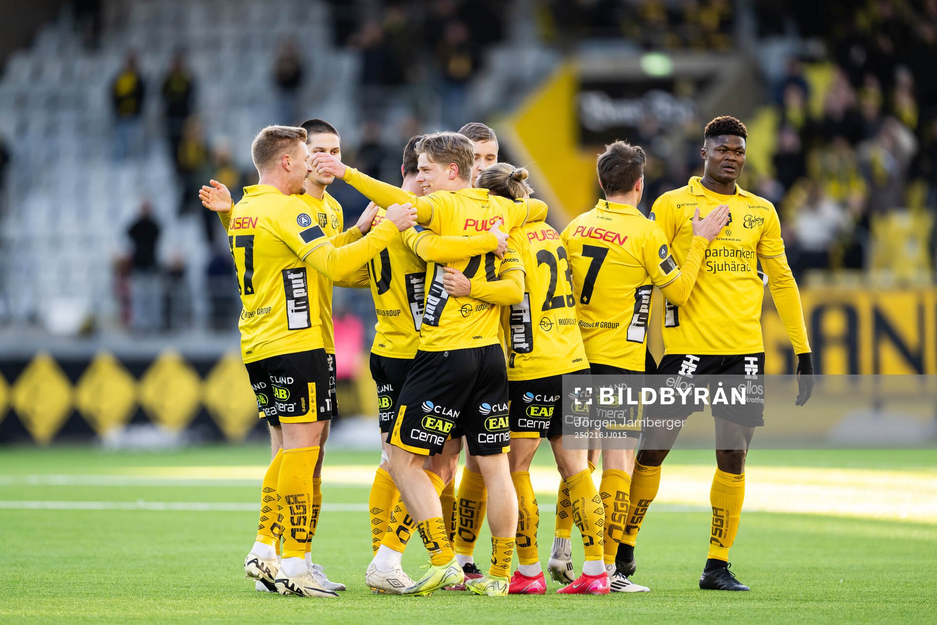 Elfsborgs Gottfrid Rapp jublar med lagkamrater