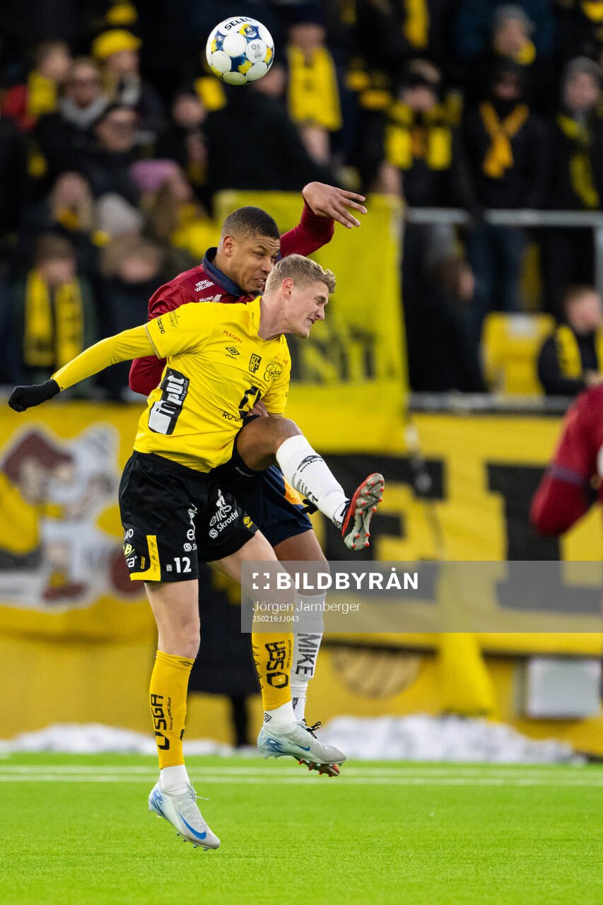 Örgrytes Mikael Dyrestam och Elfsborgs Emil Holten
