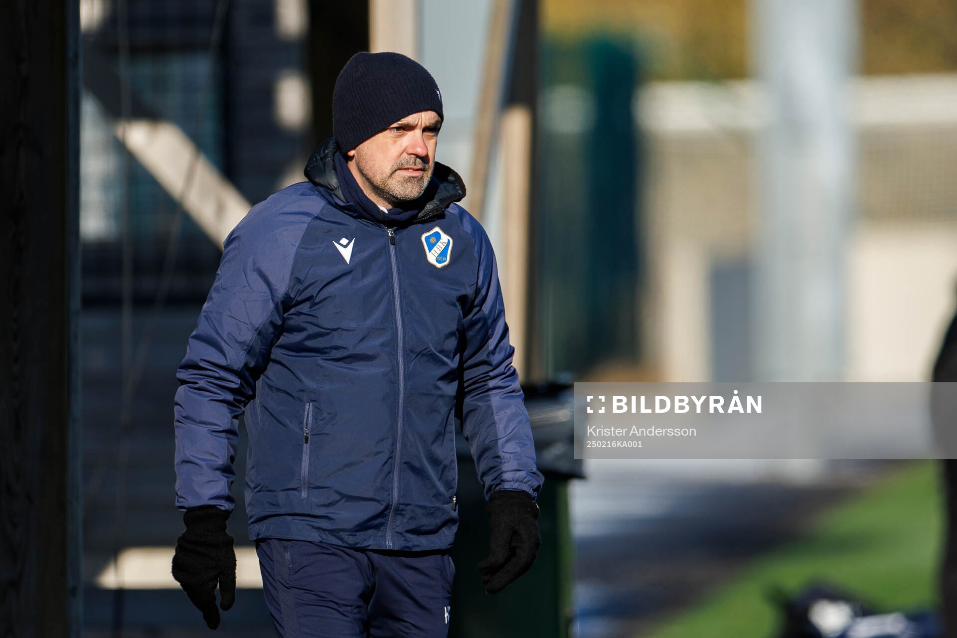 Halmstads assisterande tränare Hristijan Cvetkovski inför fotbollsmatchen i Svenska Cupen mellan Halmstad och Gefle den 16 februari 2025 i Halmstad.