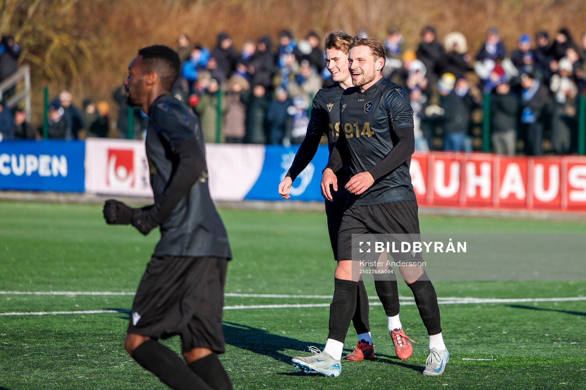 Halmstads Pawel Chrupalla jublar efter 4-0 under fotbollsmatchen i Svenska Cupen mellan Halmstad och Gefle den 16 februari 2025 i Halmstad. 