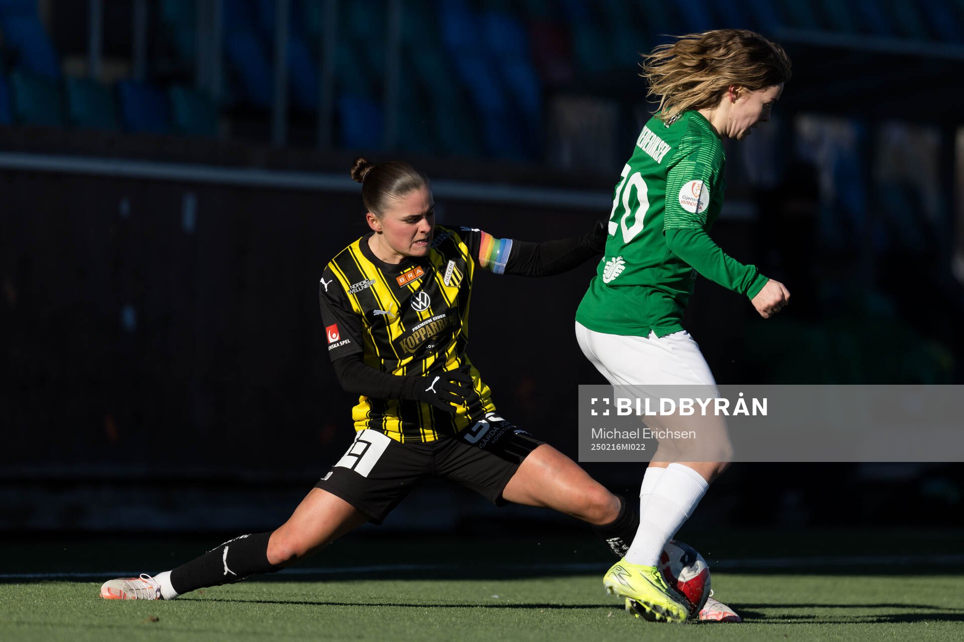 Häckens Hanna Wijk och DBK Fortuna Hjörrings Rebekka