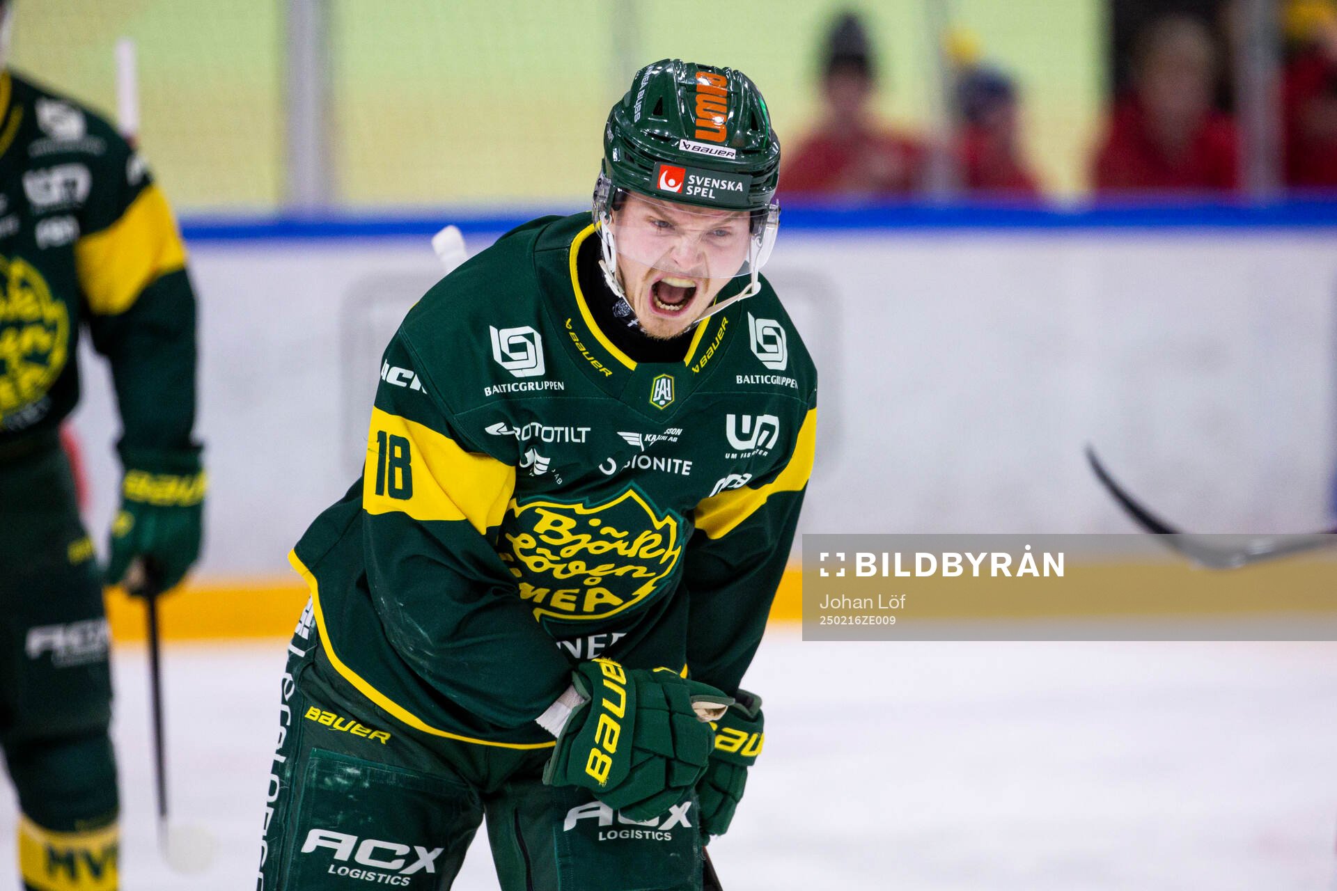 Björklövens Axel Ottosson jublar