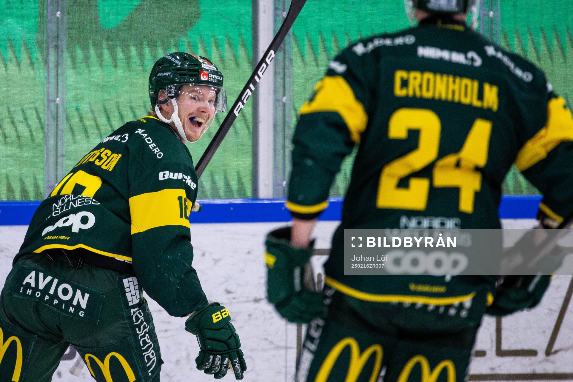 Björklövens Axel Ottosson jublar