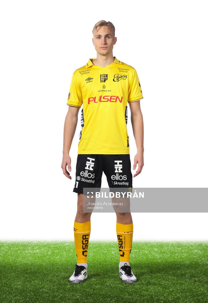 Elfsborgs Leo Östman poserar för ett porträtt den 17 februari 2025 i Borås.