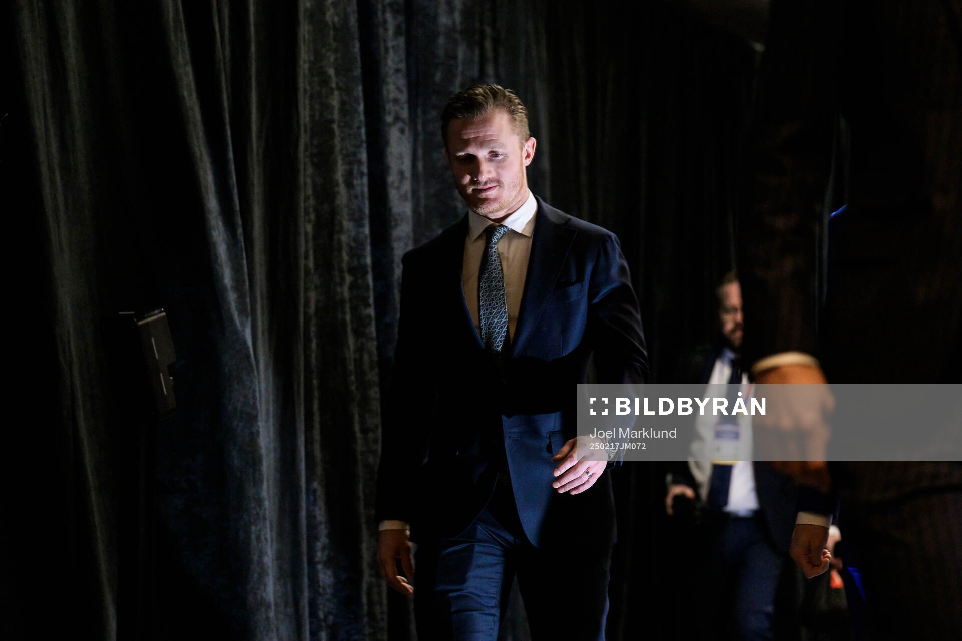 Gustav Nyquist of Sweden arrives to the arena for the Four