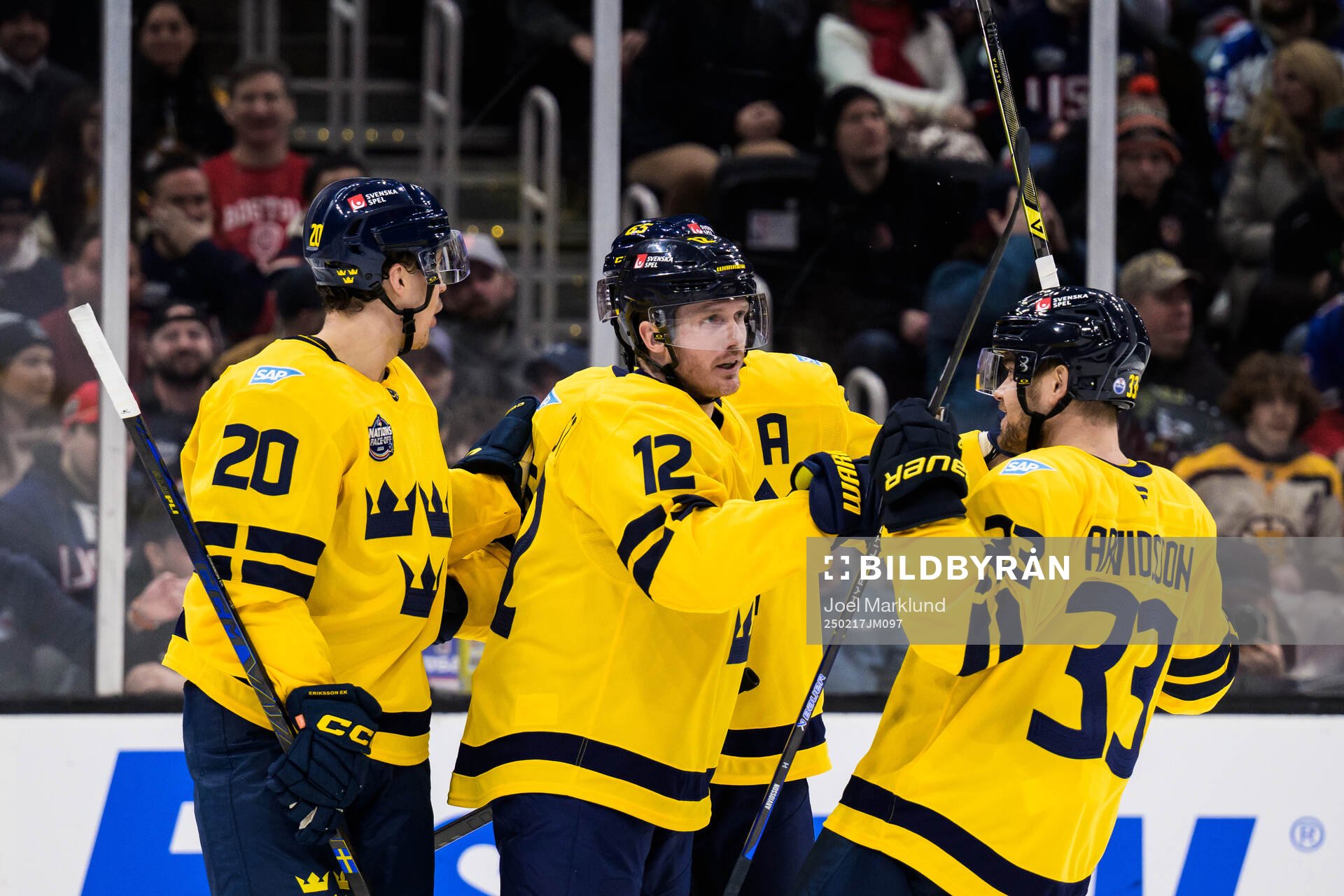 Joel Eriksson Ek, Gustav Nyquist, Erik Karlsson and Viktor