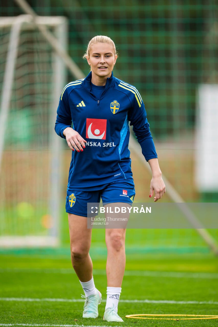 Amanda Nildén of the women’s national football team of