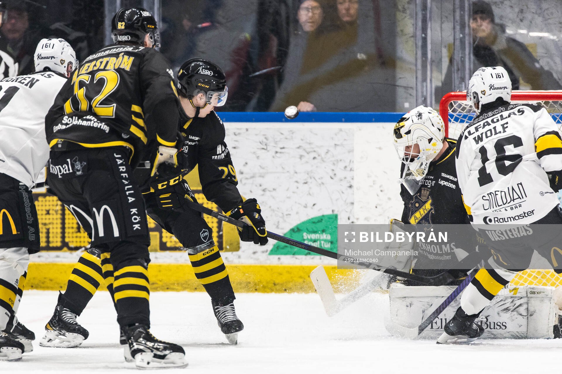 AIKs Daniel Ljungman och målvakt Victor Brattström