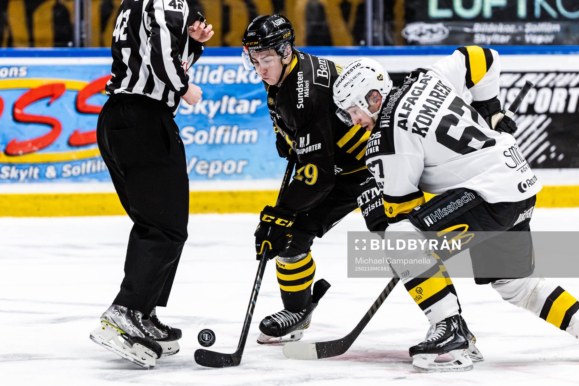 AIKs Daniel Ljungman och Västerås Konstantin Komarek