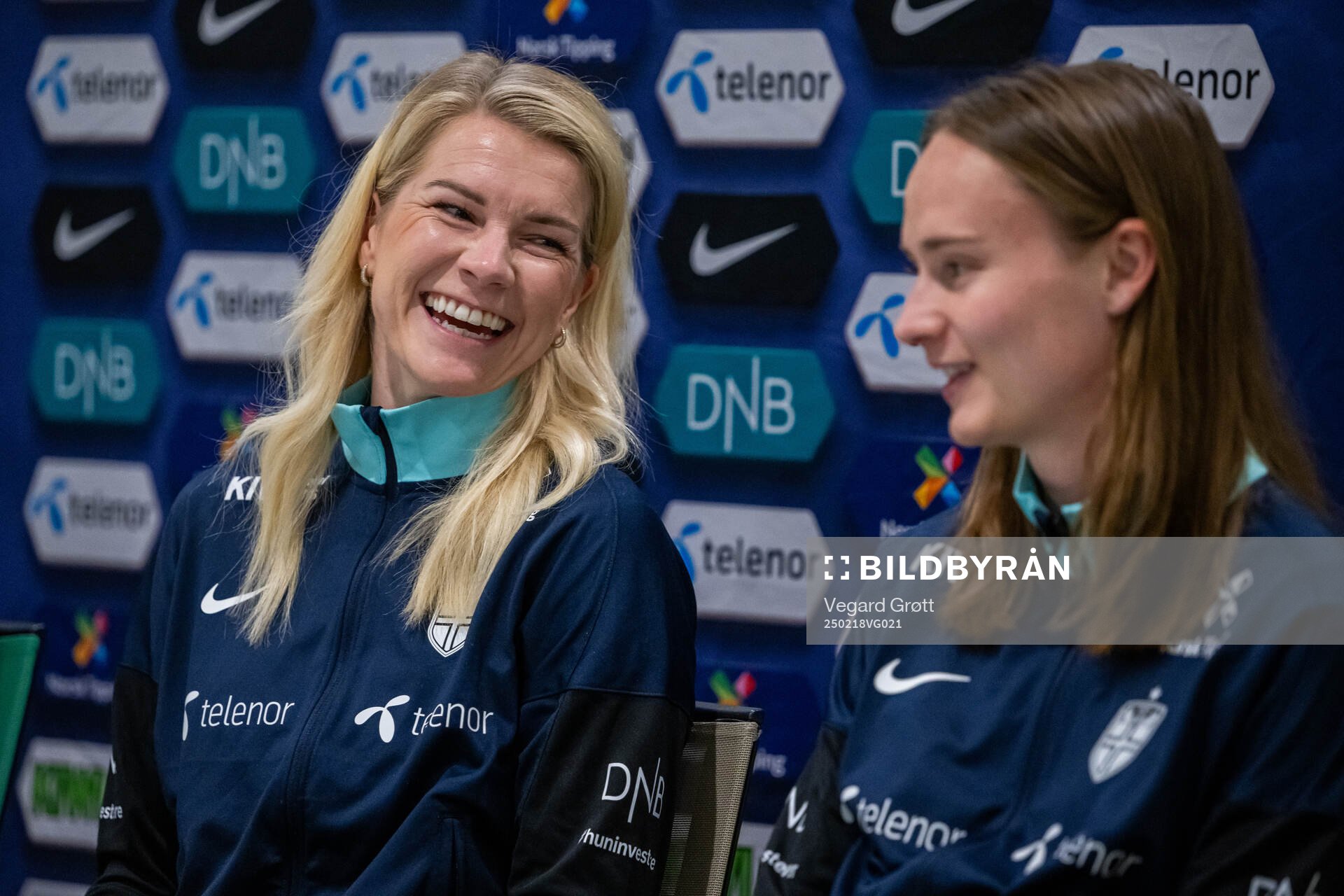 Ada Hegerberg and Caroline Graham Hansen of the Norwegian