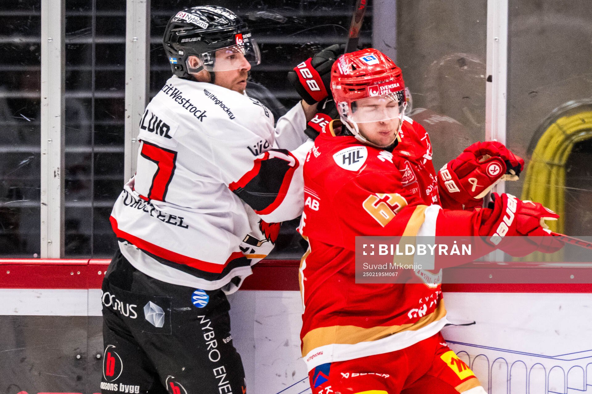 Nybros Emil Forslund och Kalmars Matt Fonteyne