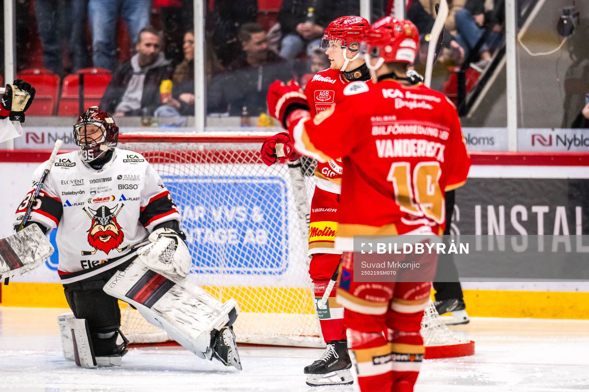 Kalmars John Dahlström jublar