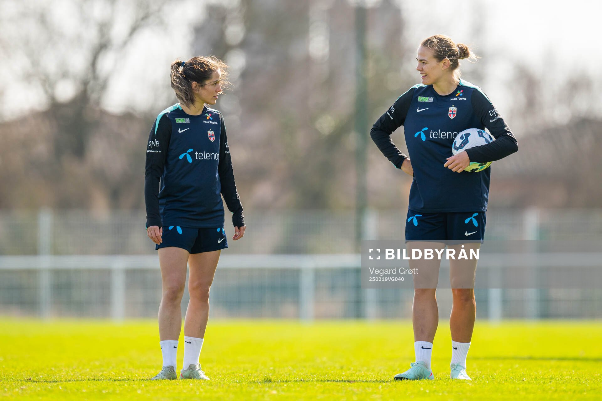 Tuva Hansen and Marthine Østenstad of the Norwegian