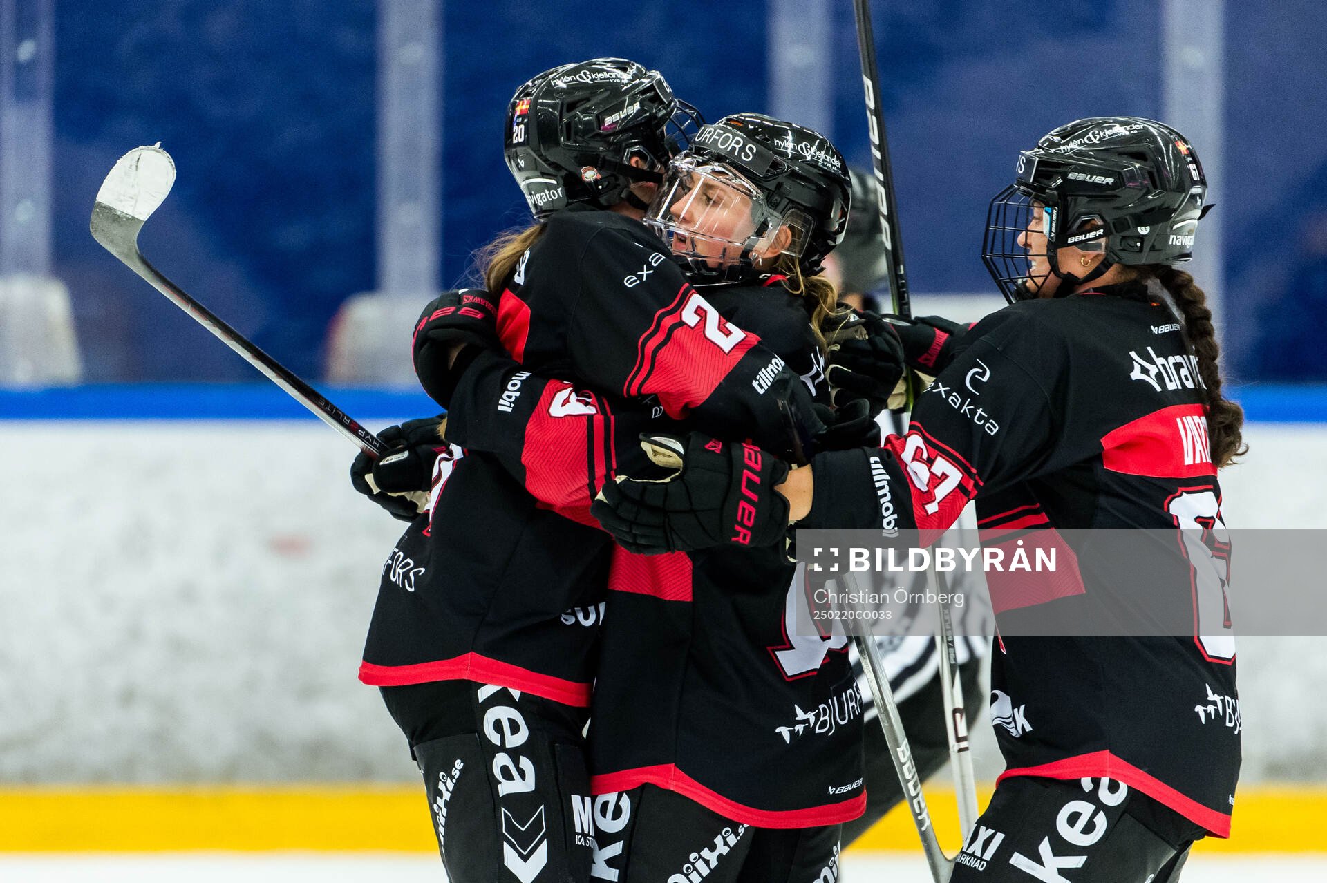 Malmö Redhawks Josephine Asperup jublar