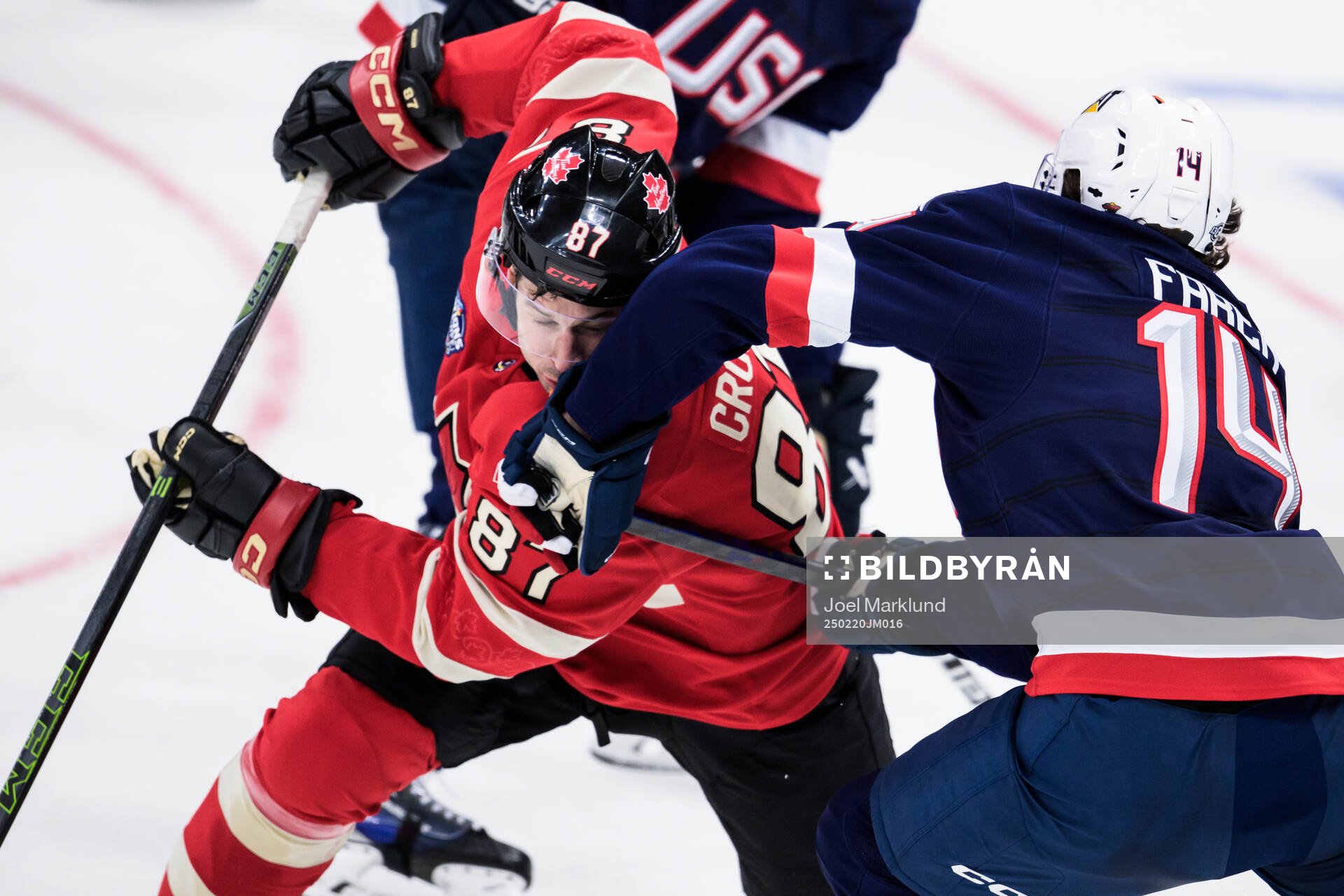 Sidney Crosby of Canada and Brock Faber of USA
