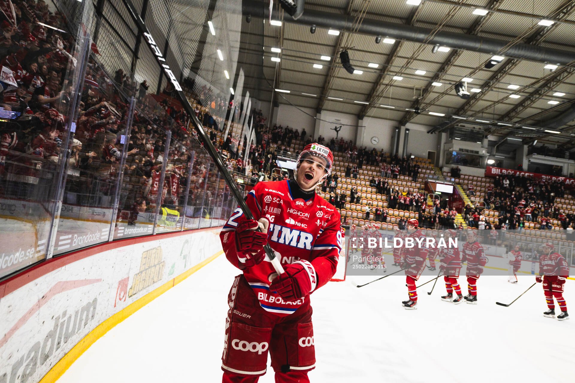 Timrås Anton Lundmark jublar
