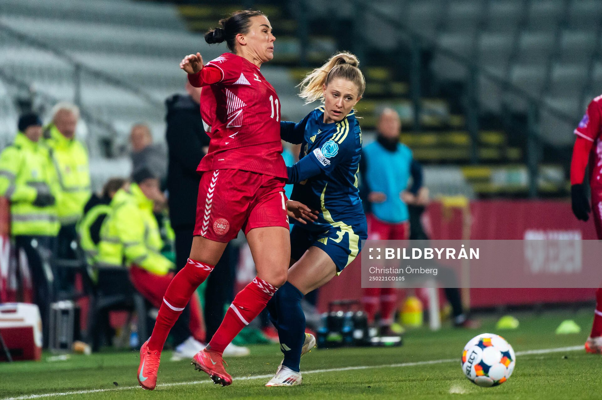 Katrine Veje of Denmark and Rebecka Blomqvist of Sweden