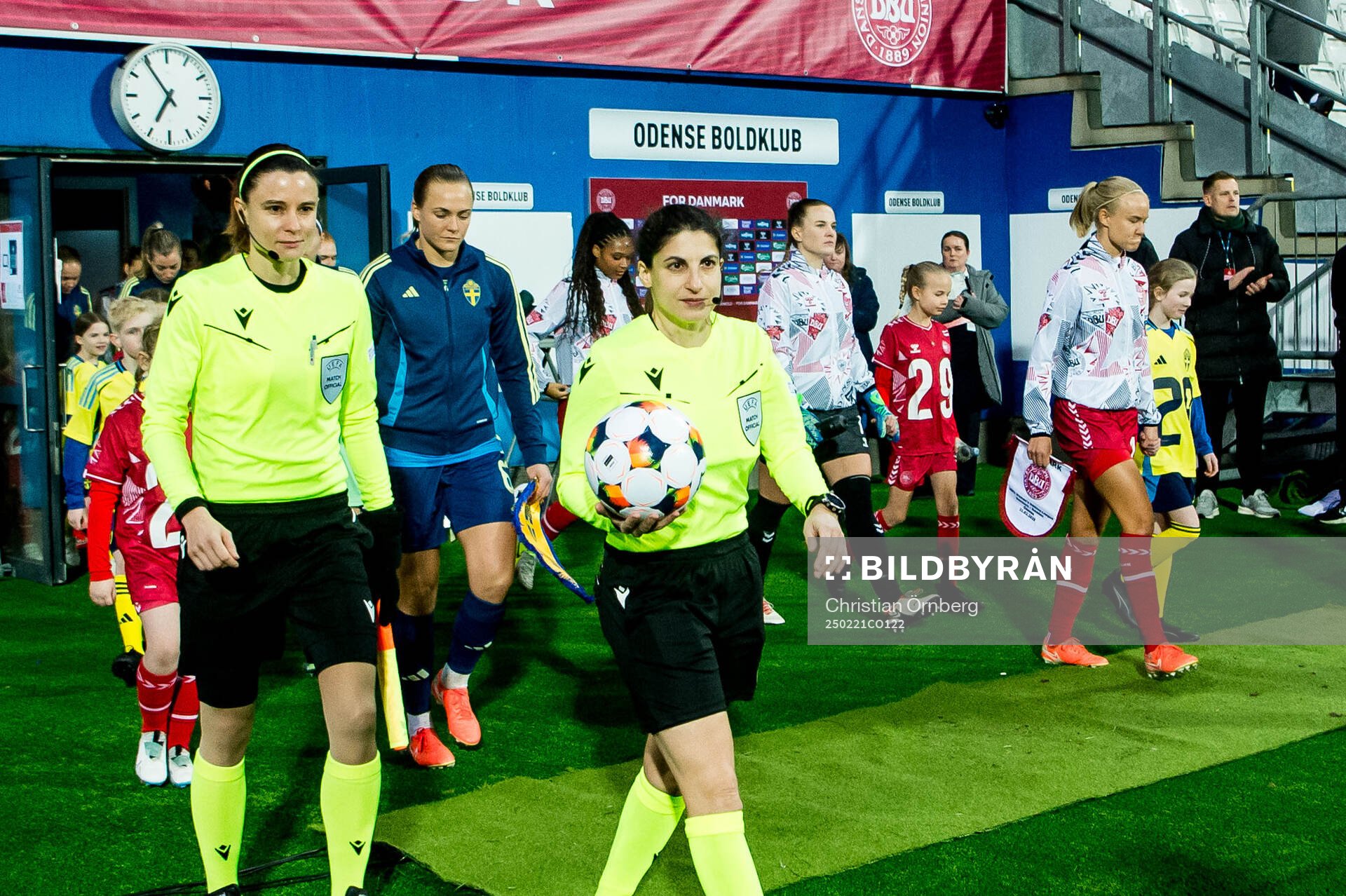 Magdalena Eriksson of Sweden and Pernille Harder of Denmark