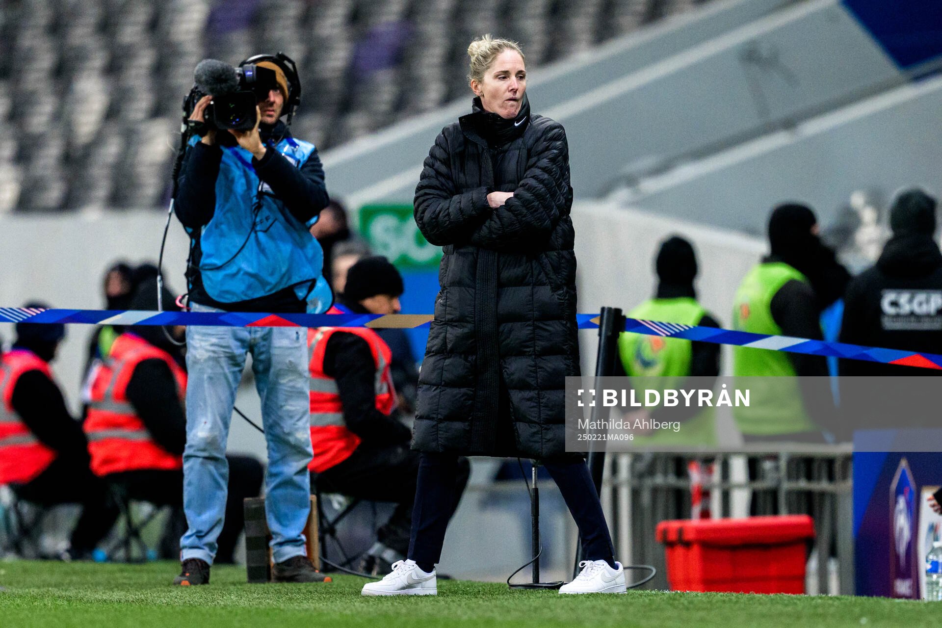 Head coach Gemma Grainger of Norway looks dejected