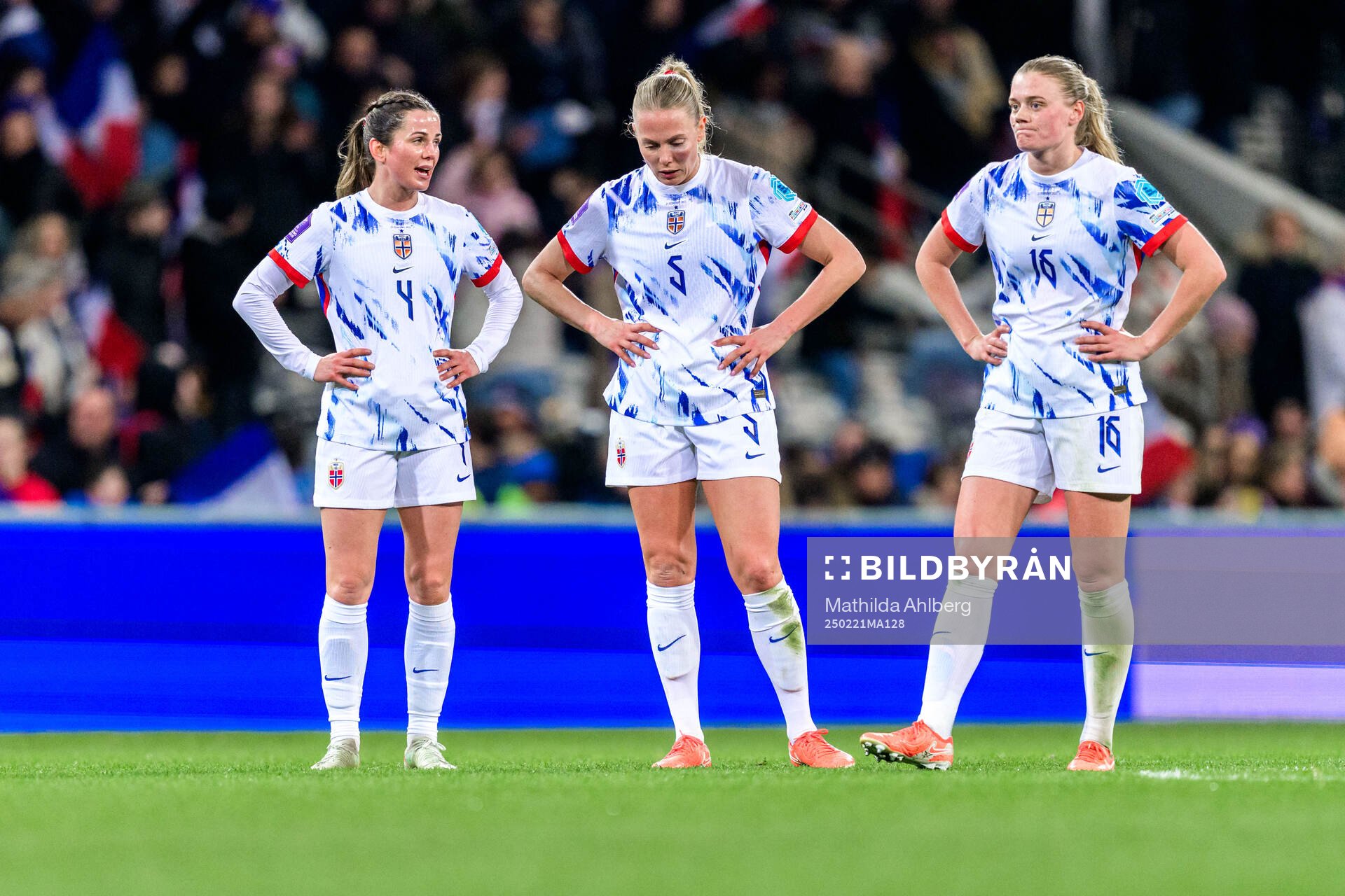 Tuva Hansen, Guro Bergsvand and Mathilde Harviken of Norway