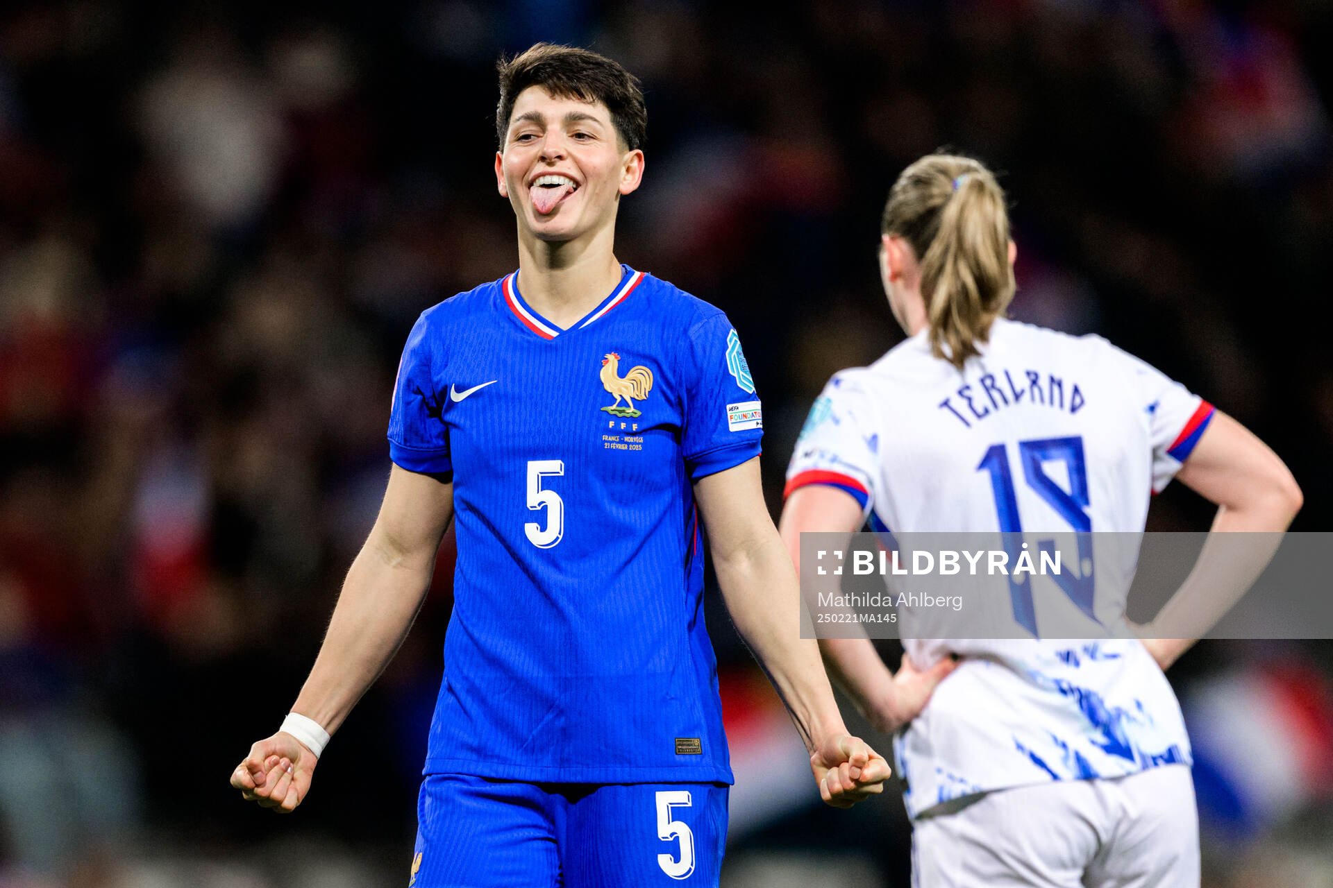 Elisa De Almeida of France celebrates after the Women's Nations League football match between France and Norway on February 21, 2025 in Toulouse.