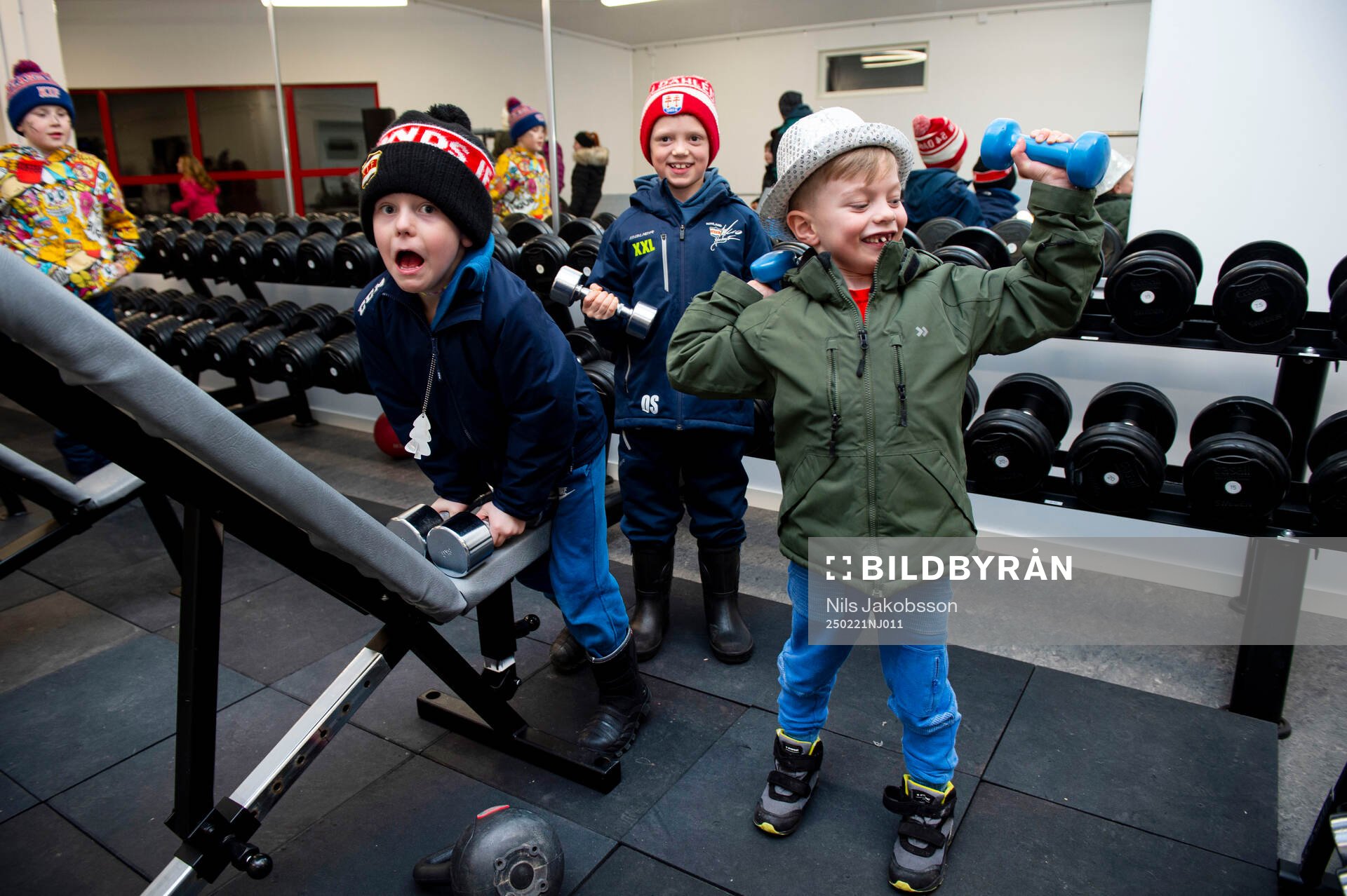Kovlands Ishockeyförening har byggt en ny gymlokal som