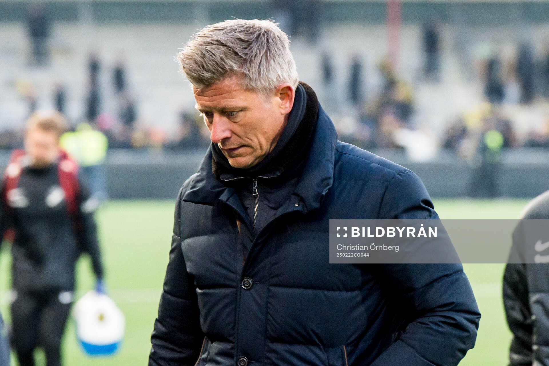 AIKs tränare Mikkjal Thomassen deppar