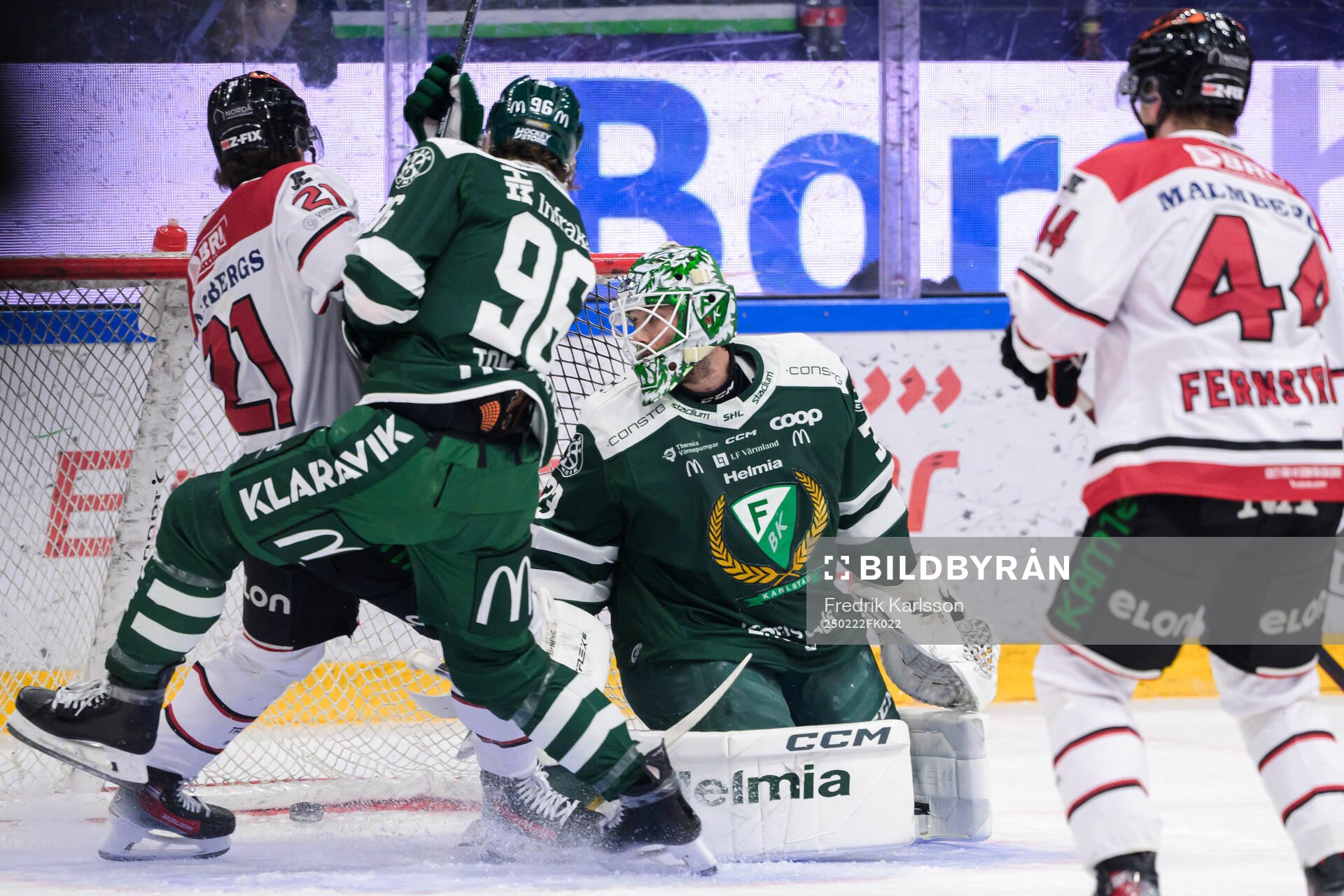 Örebros Patrik Puistola gör 1-1 bakom Färjestads