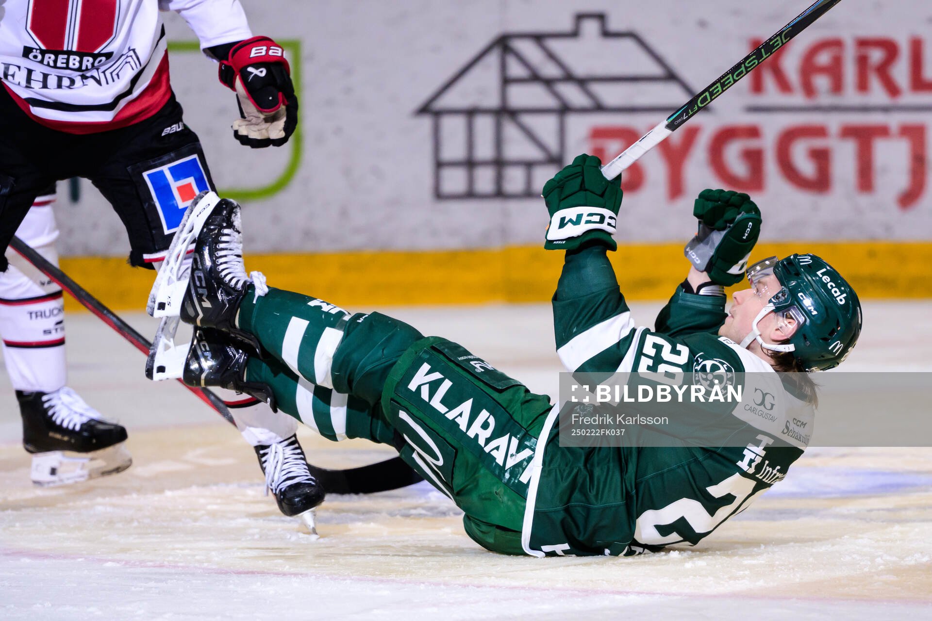 Färjestads Oskar Steen jublar