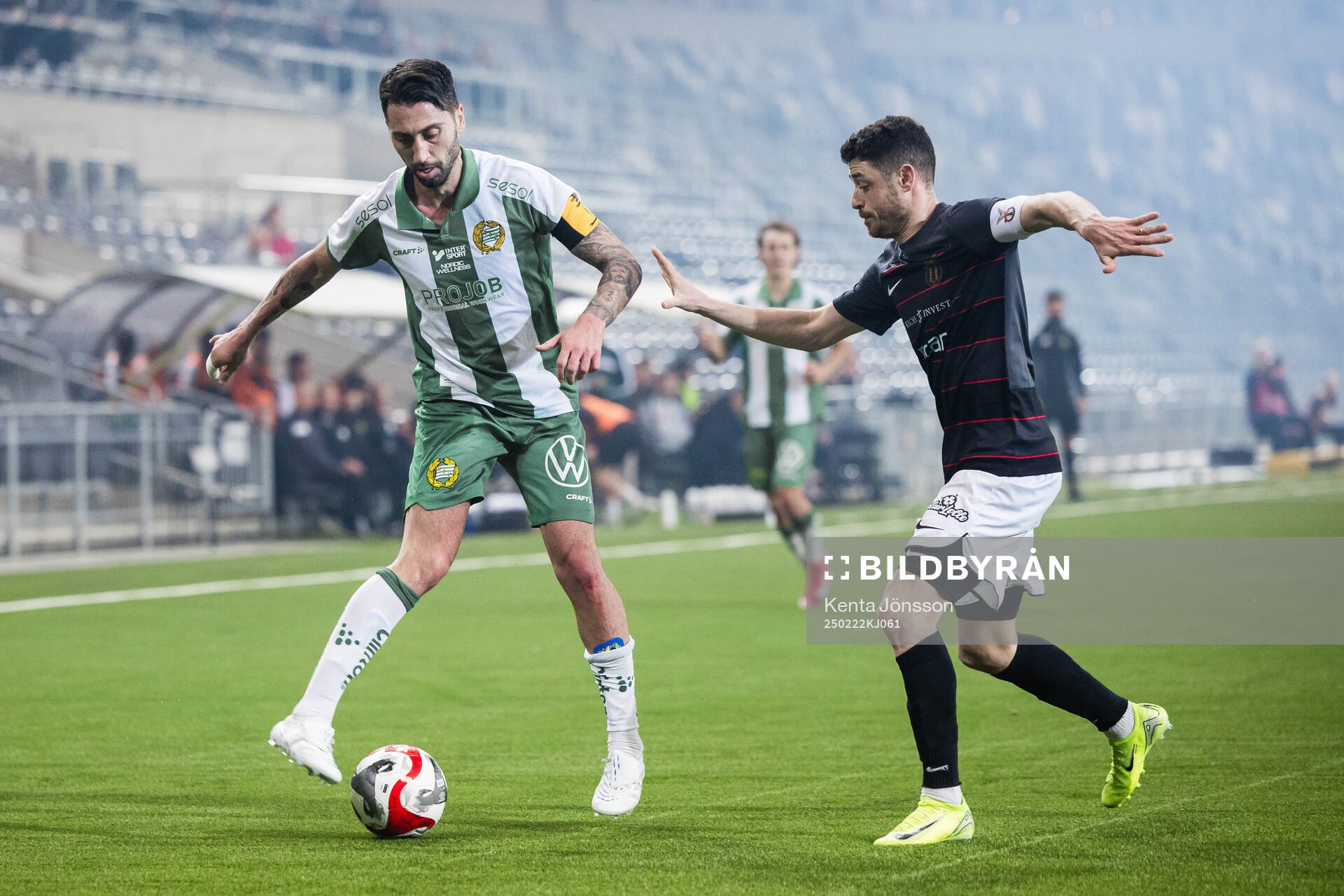 Hammarbys Nahir Besara och FC Stockholms David Zlotnik