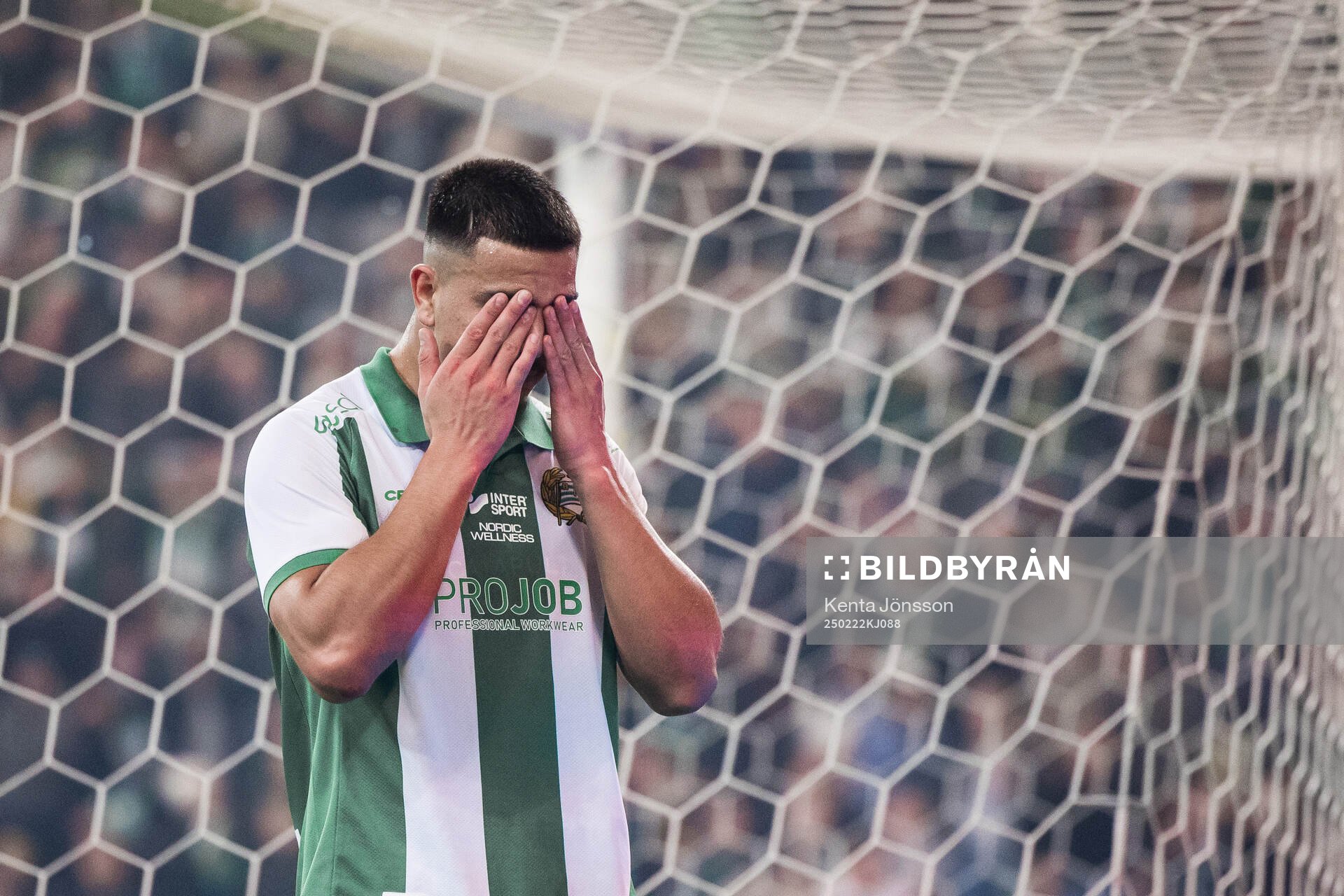 Hammarbys Jusef Erabi deppar