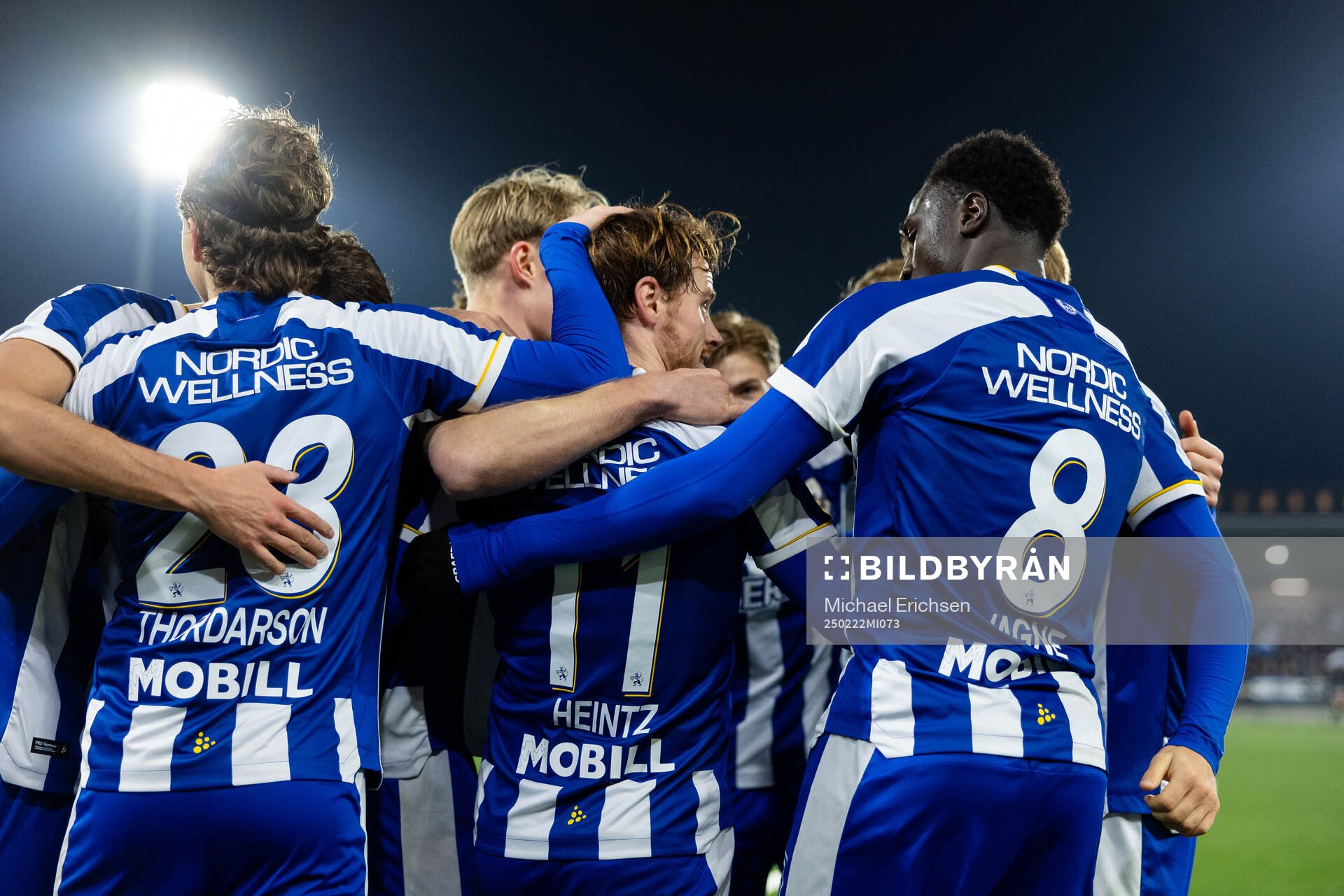 IFK Göteborgs Imam Jagne jublar ihop med lagkamrater efter 3-0 under fotbollsmatchen i Svenska Cupen mellan IFK Göteborg och Sandvikens IF den 22 februari 2025 i Göteborg.