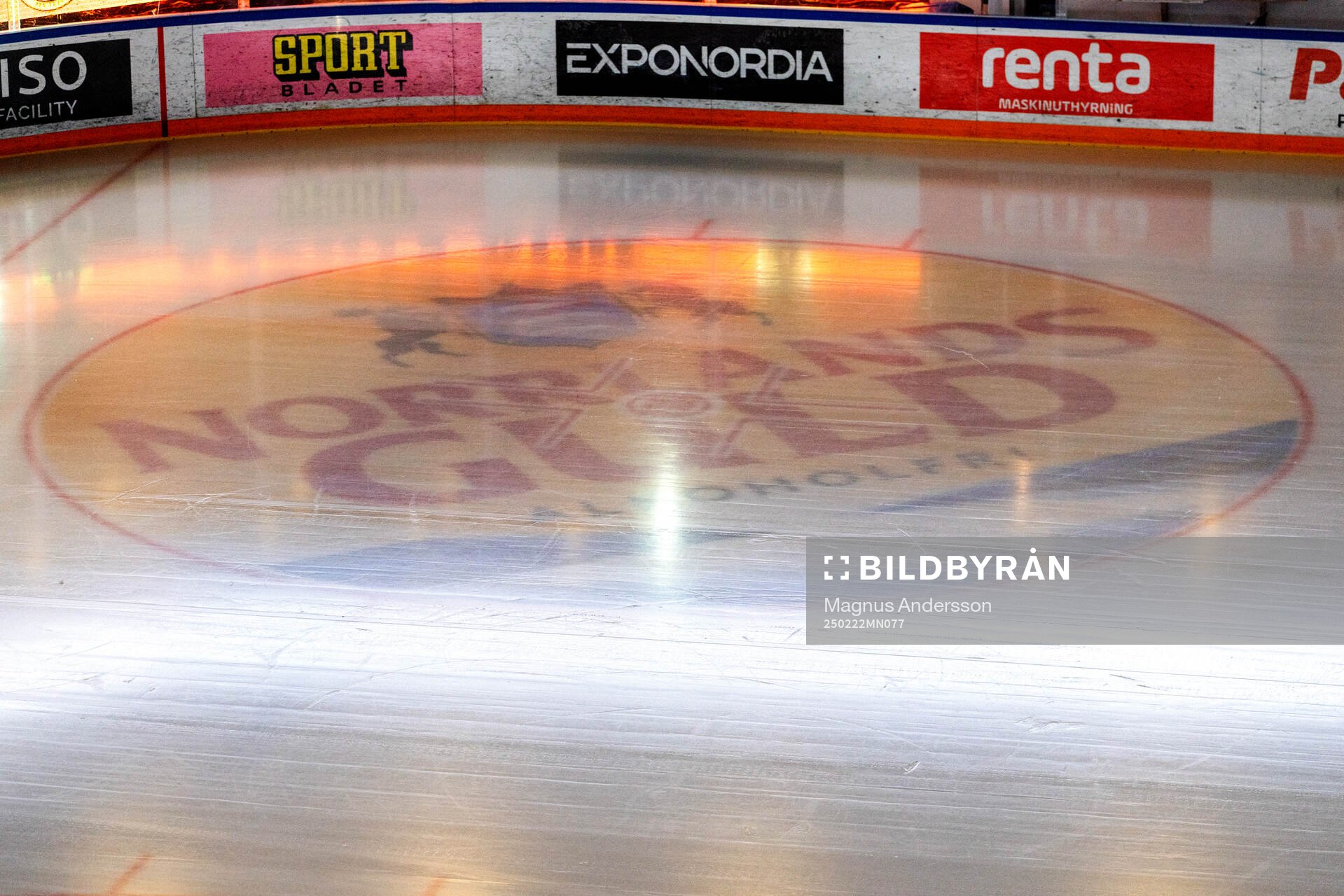 Norrlands Guld logotype på isen