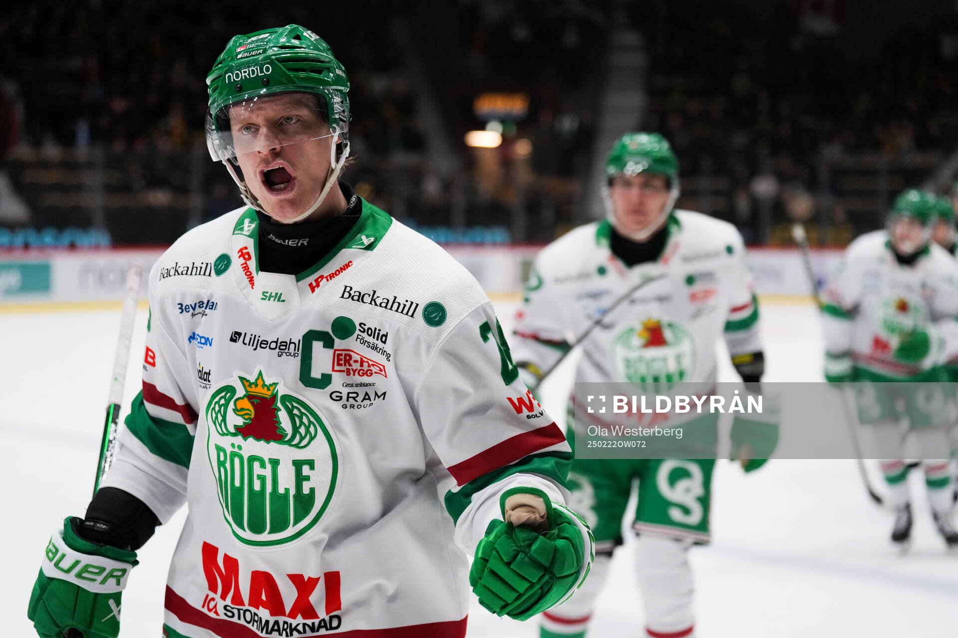 Rögles Anton Bengtsson jublar